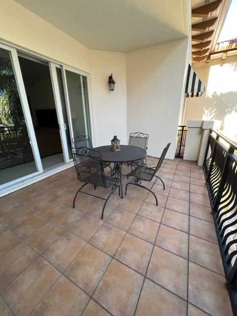THE PALMS - Residential