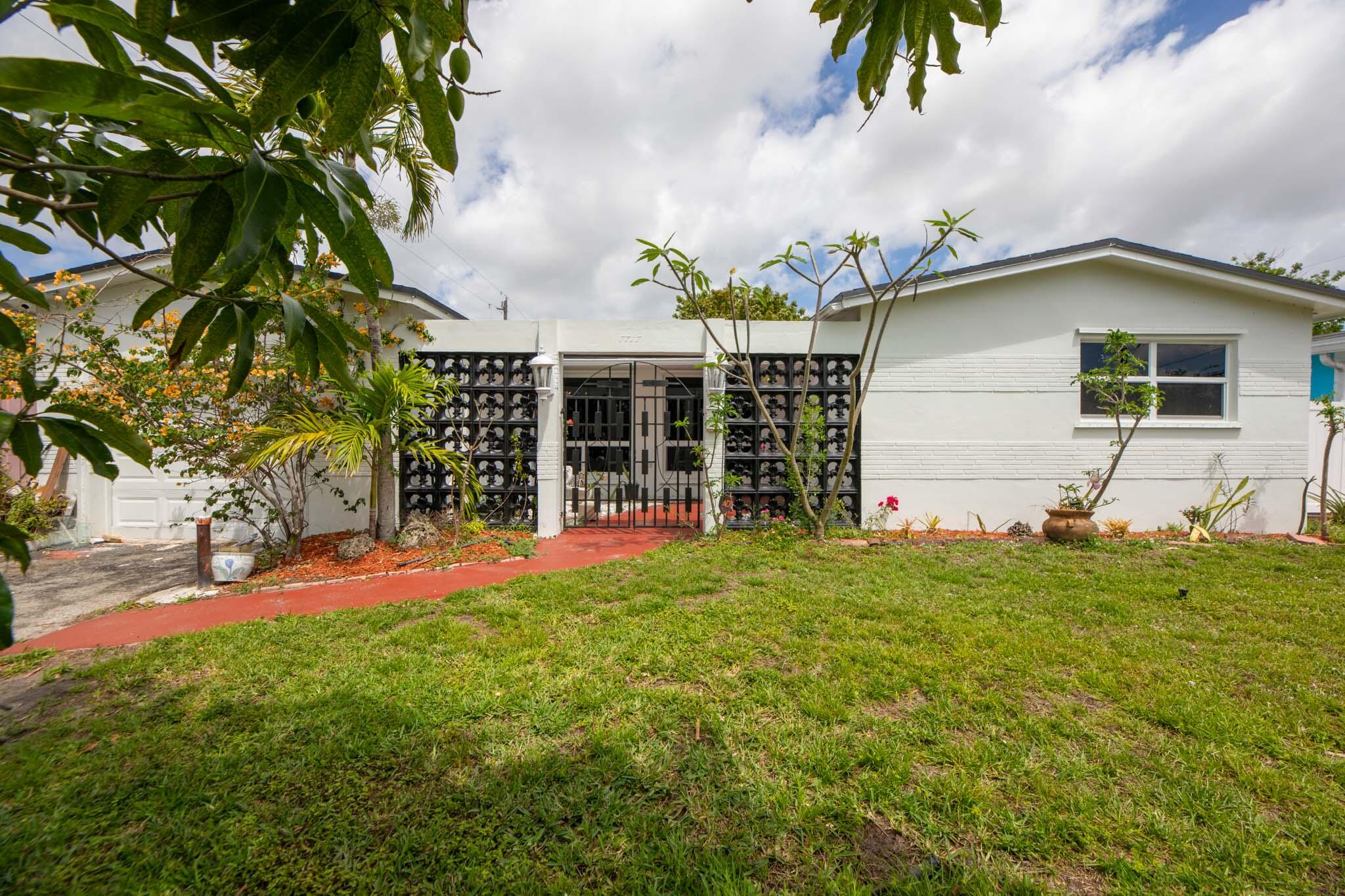 MIRAMAR PARK THIRD ADD - Residential