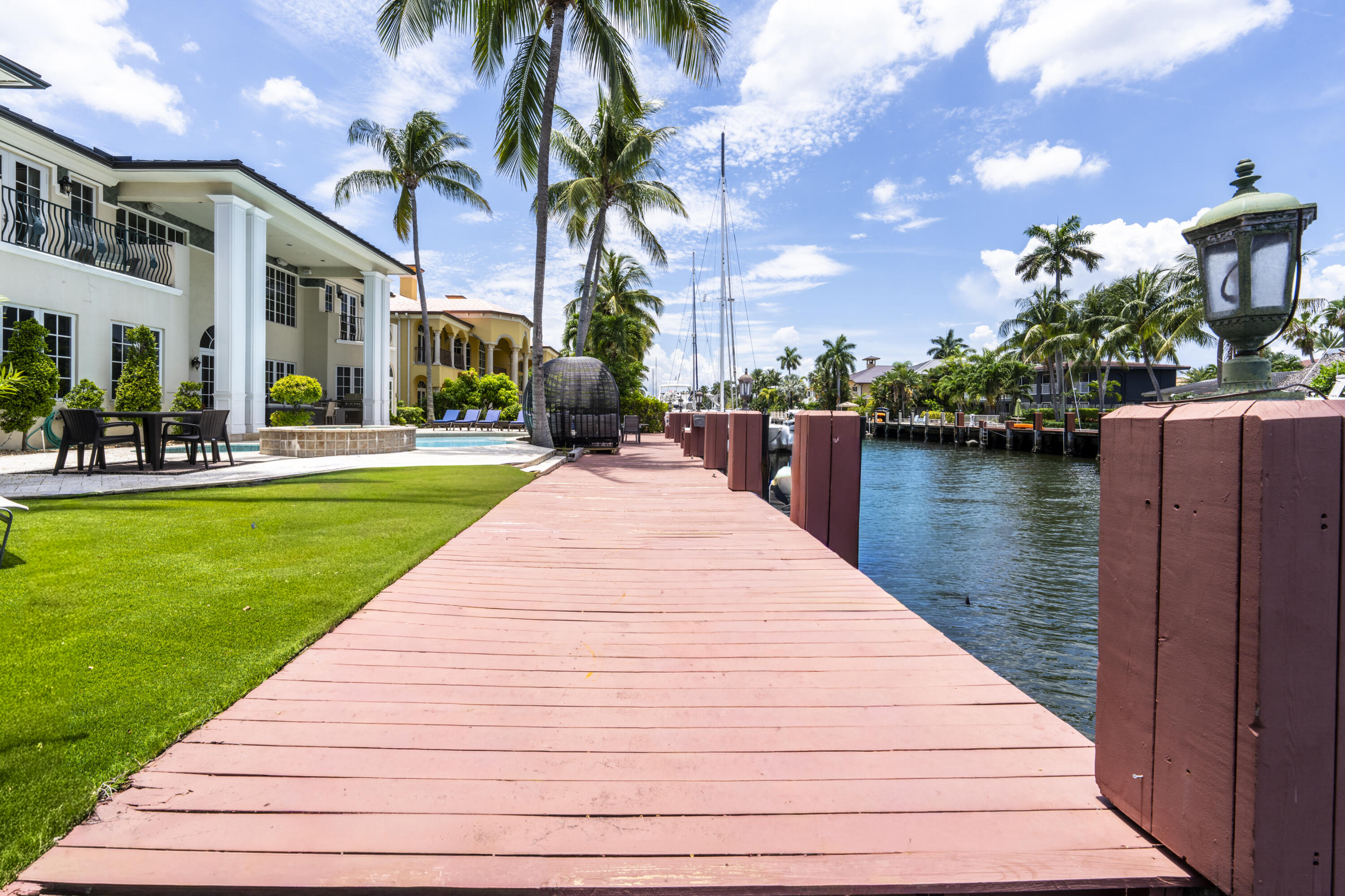 Pelican Isle 21-19 B - Residential