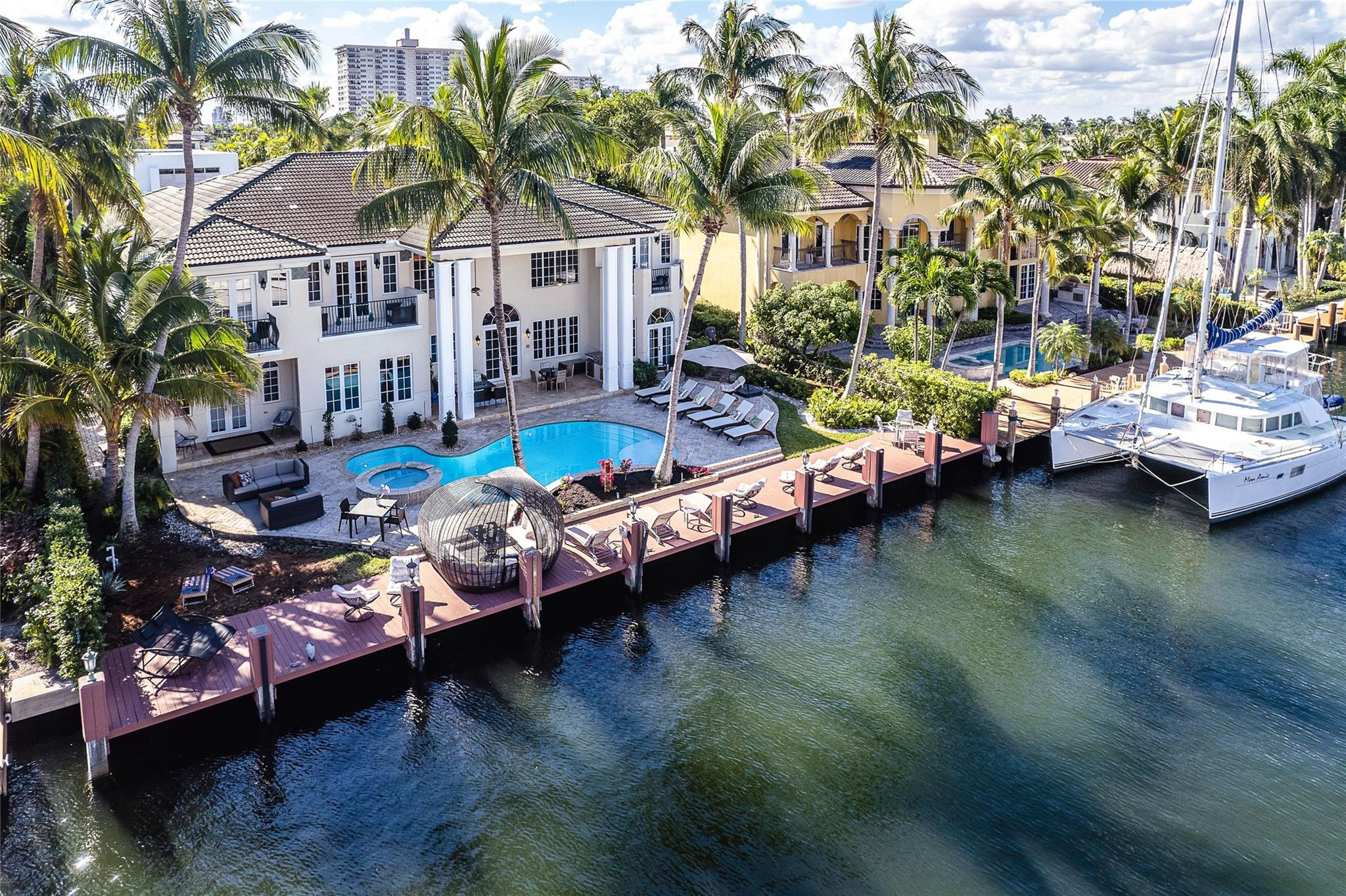 Pelican Isle 21-19 B - Residential
