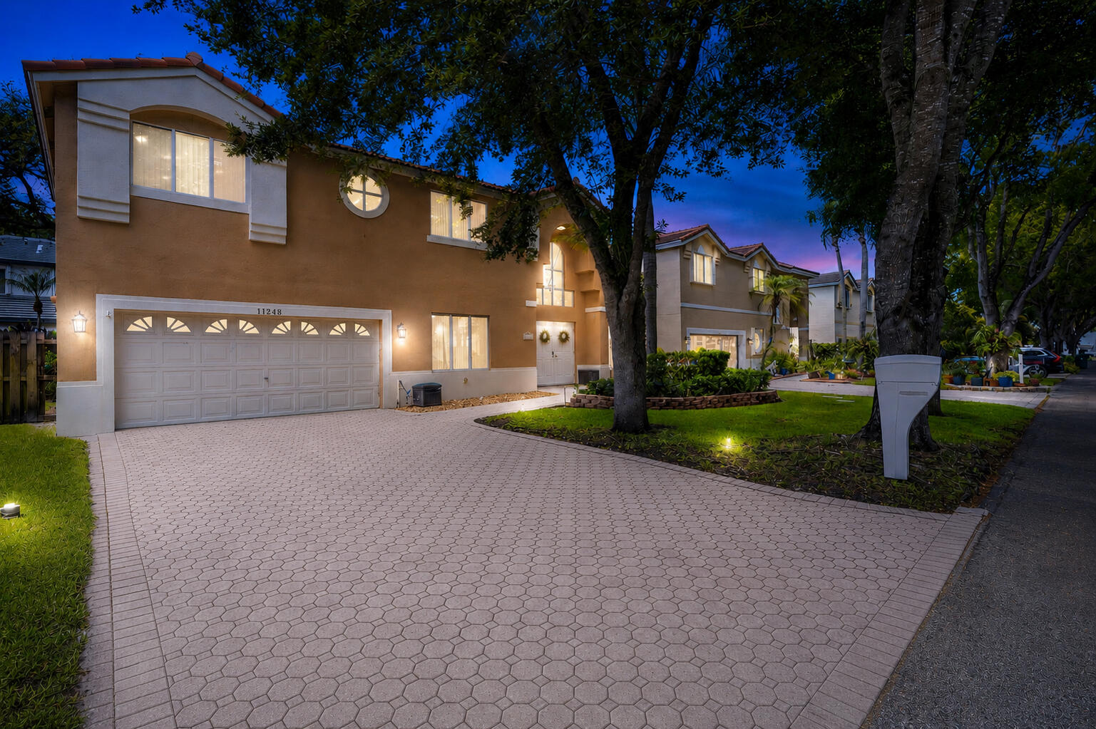 FANTASTIC OPPORTUNITY TO PURCHASE THIS SPACIOUS 3 BEDROOM 2 1/2 BATH HOME WITH A HUGE LOFT AREA (COULD BE 4TH BEDROOM,HOME OFFICE OR PLAYROOM)AND 2 CAR GARAGE IN DESIRABLE GATED COMMUNITY OF REFLECTIONS AT ROCK CREEK*OPEN LAY OUT WITH VOLUME CEILINGS*NEWER ROOF (2019)*NEW AC (2025)TILE FLOOR ON 1ST FLOOR*KITCHEN OFFERS STAINLESS STEEL APPLIANCES & BREAKFAST NOOK *FAMILY ROOM*LARGE PRIMARY BEDROOM WITH WALK IN CLOSET AND BEAUTIFULLY UPDATED PRIMARY BATH*AMPLE SIZE GUEST ROOMS*LOCATED JUST MINUTES FROM TOP RATED SCHOOLS, PARKS, SPORTS FACILITIES, SHOPPING & RESTAURANTS*