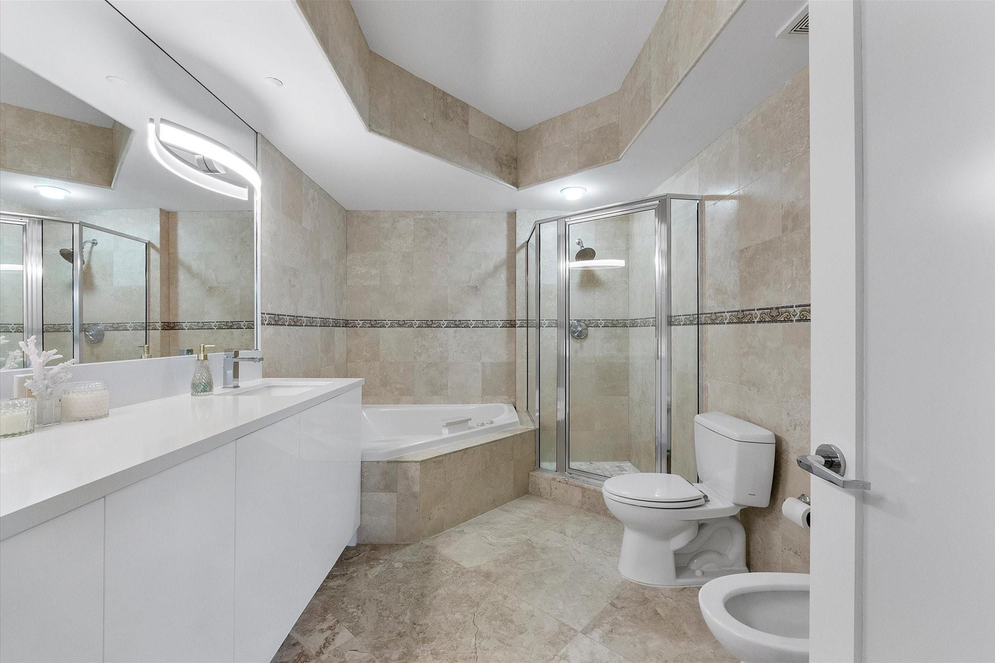 LHERMITAGE I CONDOMINIUM - Residential Lease