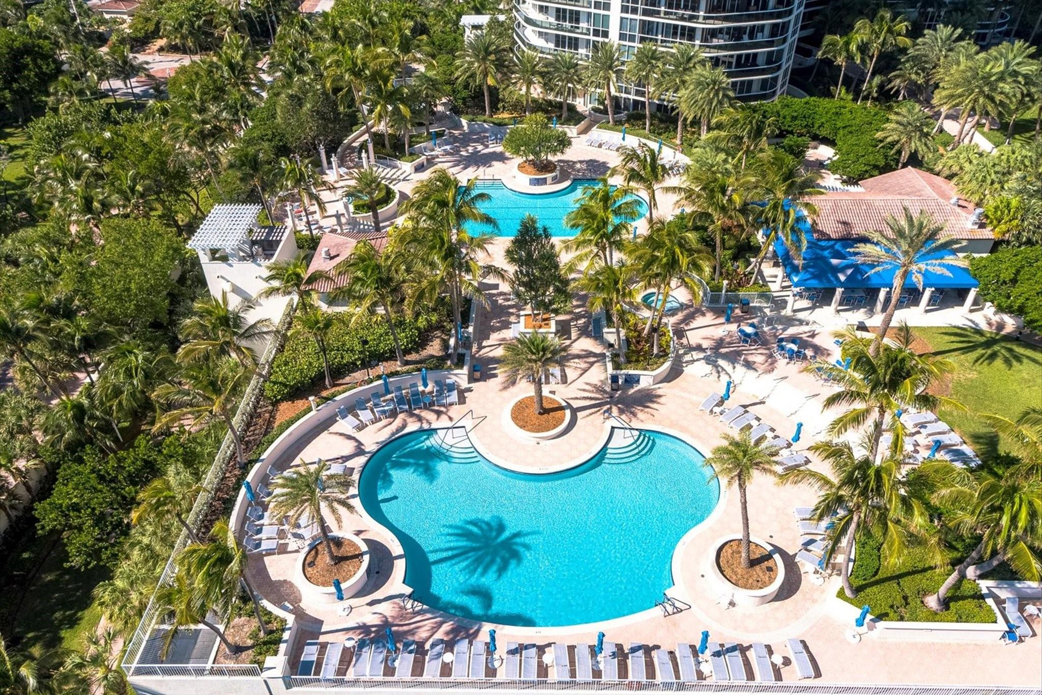 LHERMITAGE I CONDOMINIUM - Residential Lease