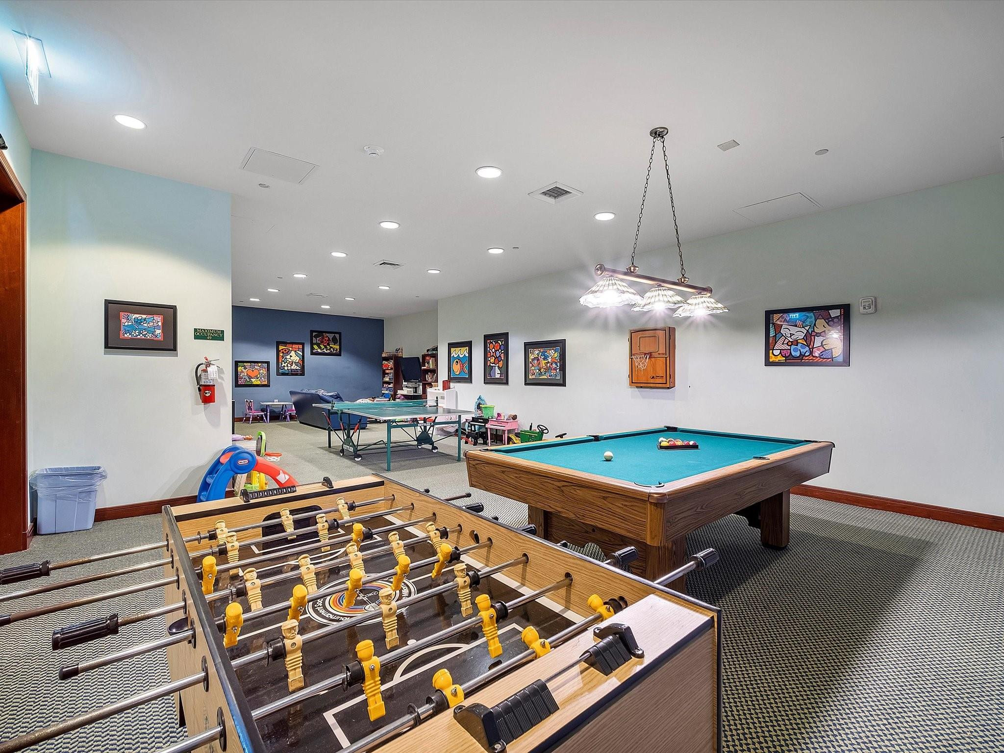 LHERMITAGE I CONDOMINIUM - Residential Lease