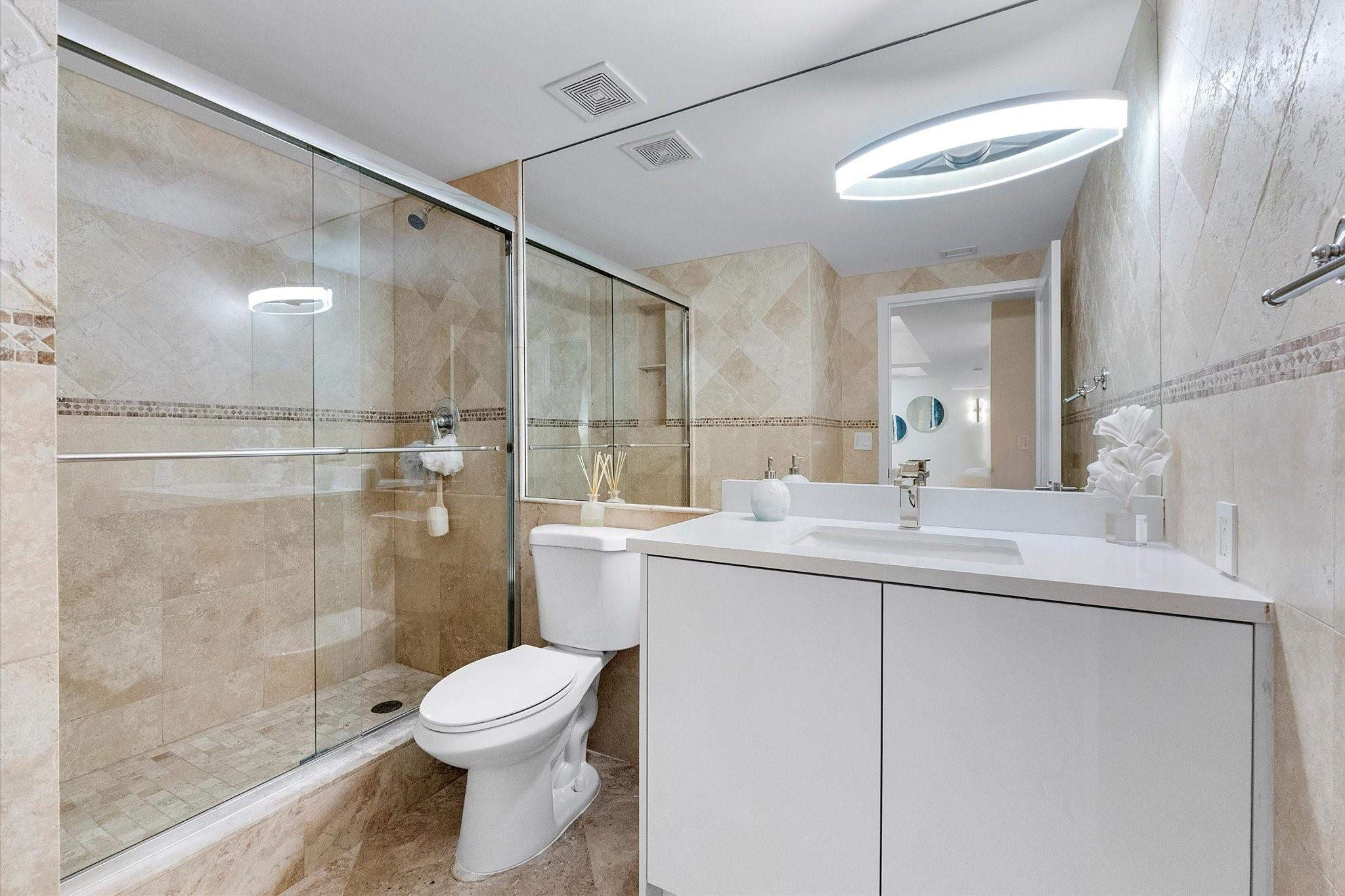 LHERMITAGE I CONDOMINIUM - Residential Lease