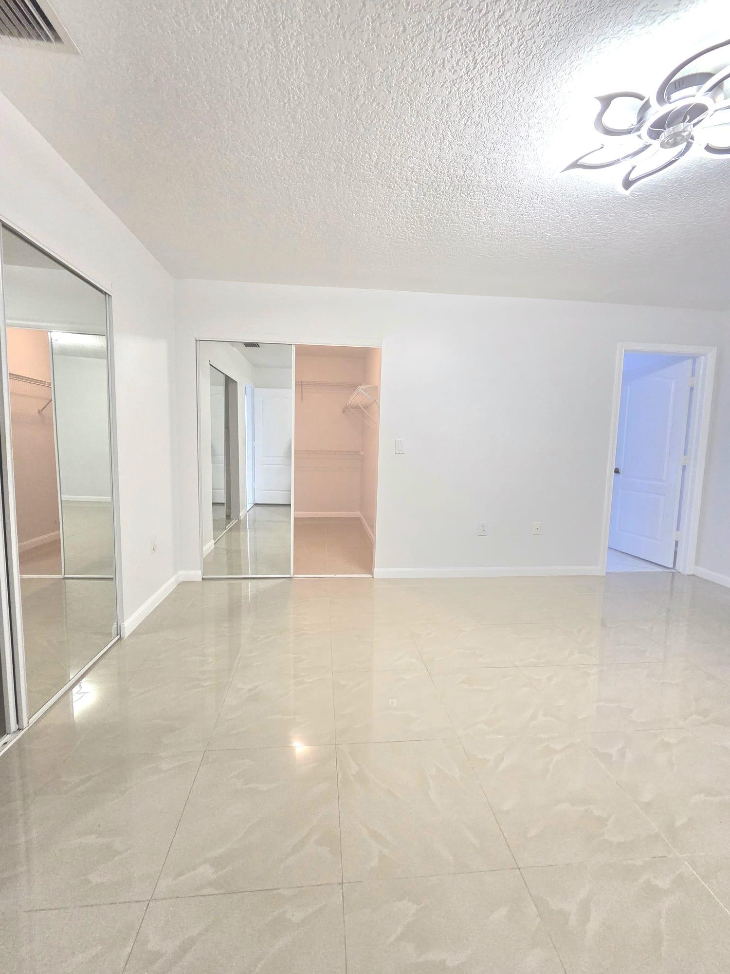 CORAL RIDGE DRIVE COMMERCIAL - Residential