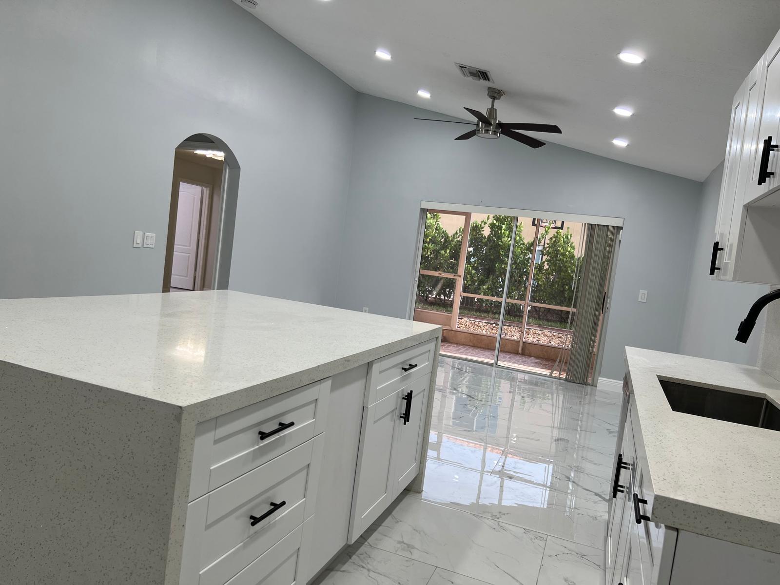 CORAL RIDGE DRIVE COMMERCIAL - Residential