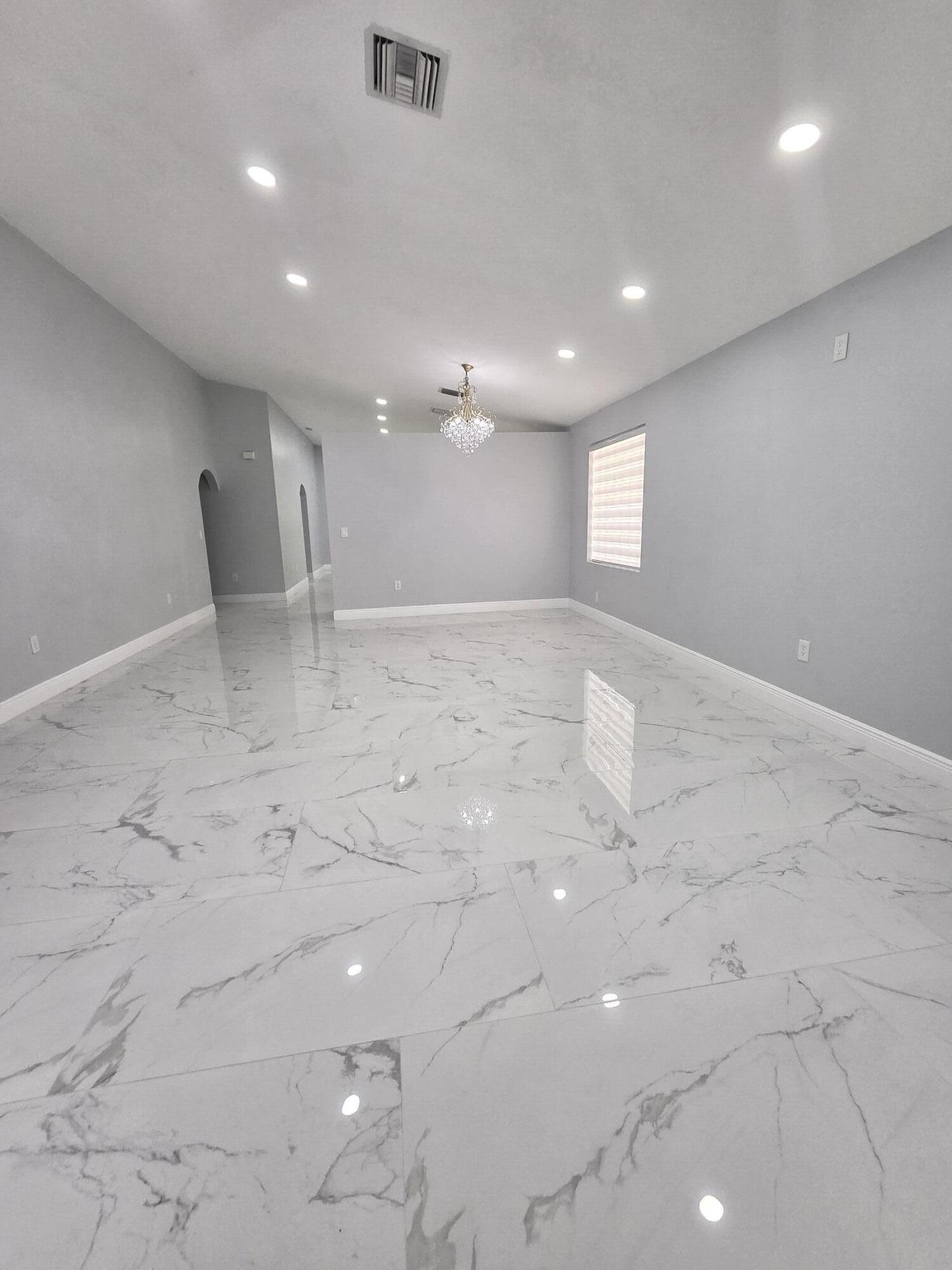 CORAL RIDGE DRIVE COMMERCIAL - Residential