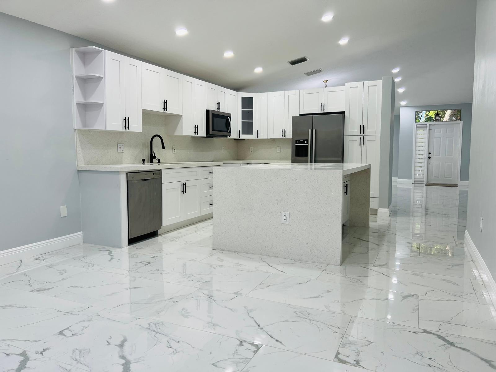 CORAL RIDGE DRIVE COMMERCIAL - Residential