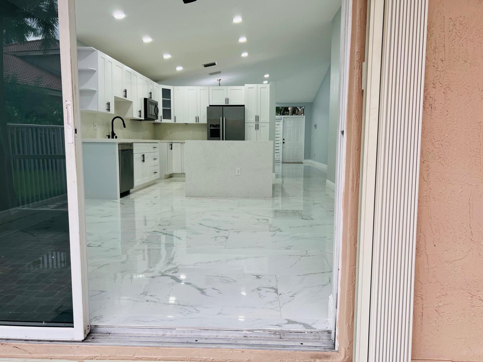 CORAL RIDGE DRIVE COMMERCIAL - Residential