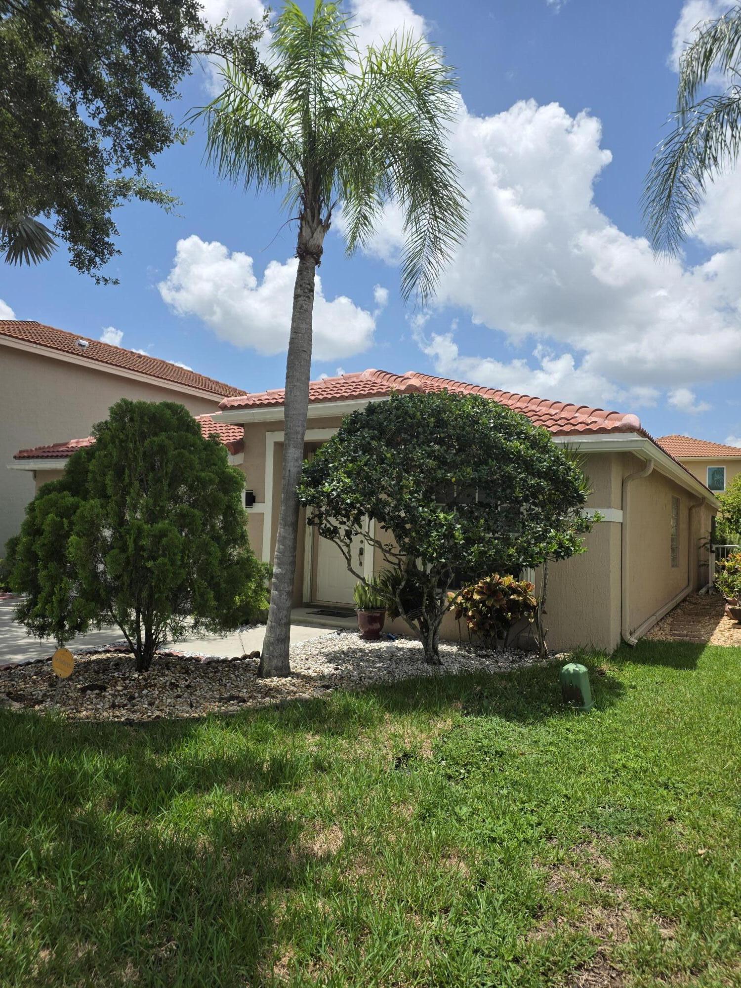 CORAL RIDGE DRIVE COMMERCIAL - Residential