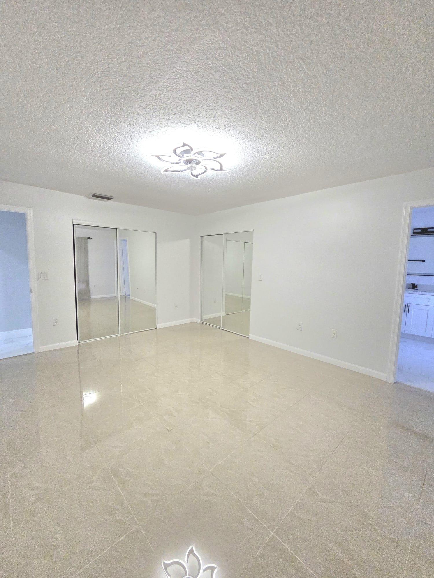CORAL RIDGE DRIVE COMMERCIAL - Residential
