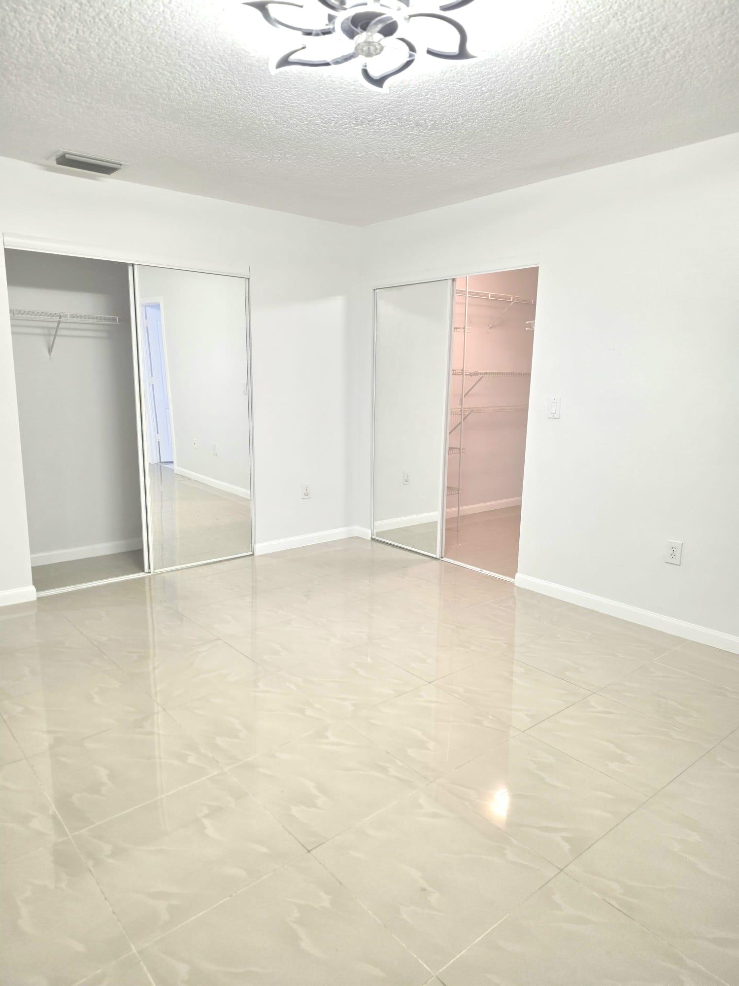 CORAL RIDGE DRIVE COMMERCIAL - Residential