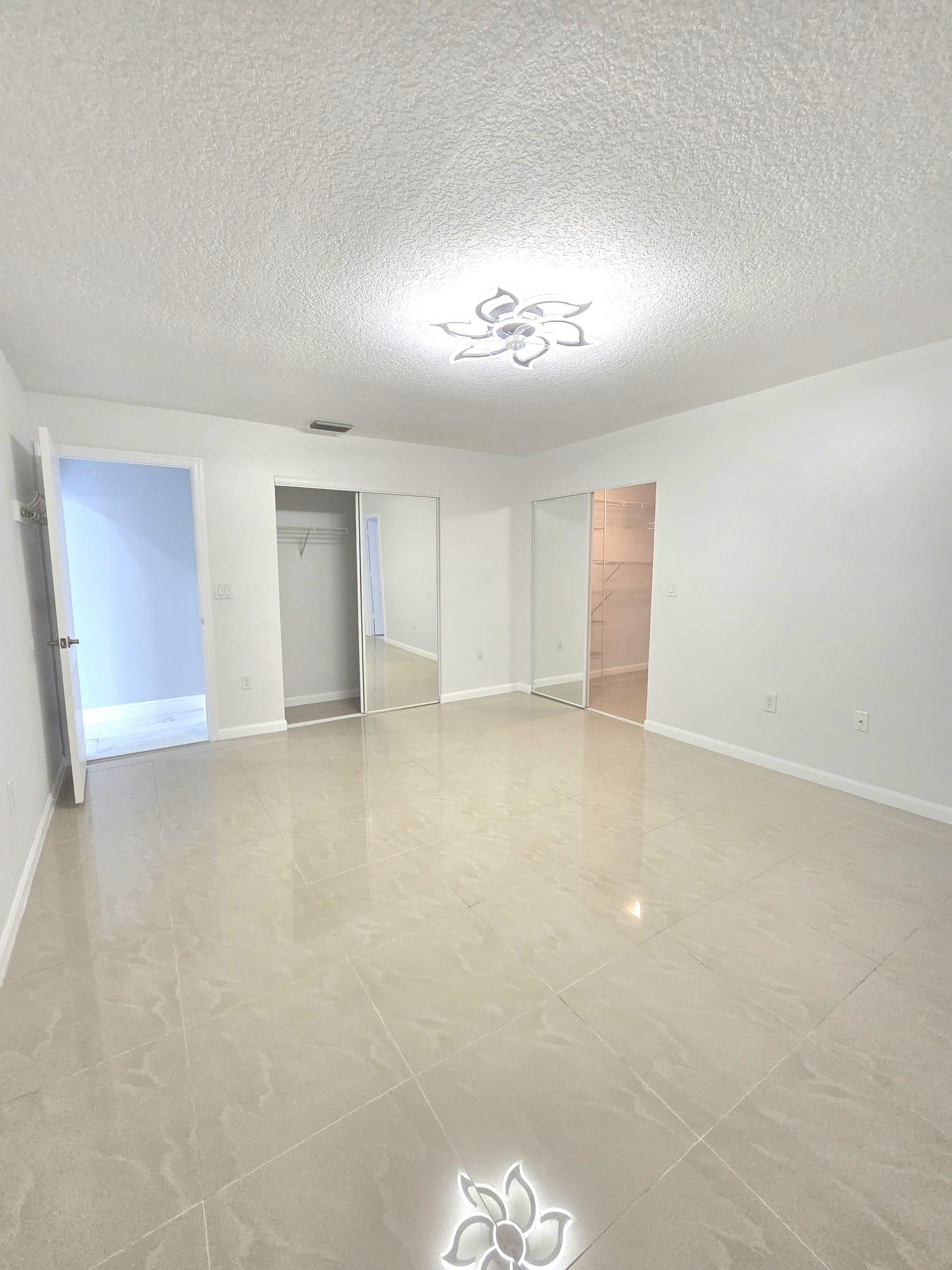 CORAL RIDGE DRIVE COMMERCIAL - Residential