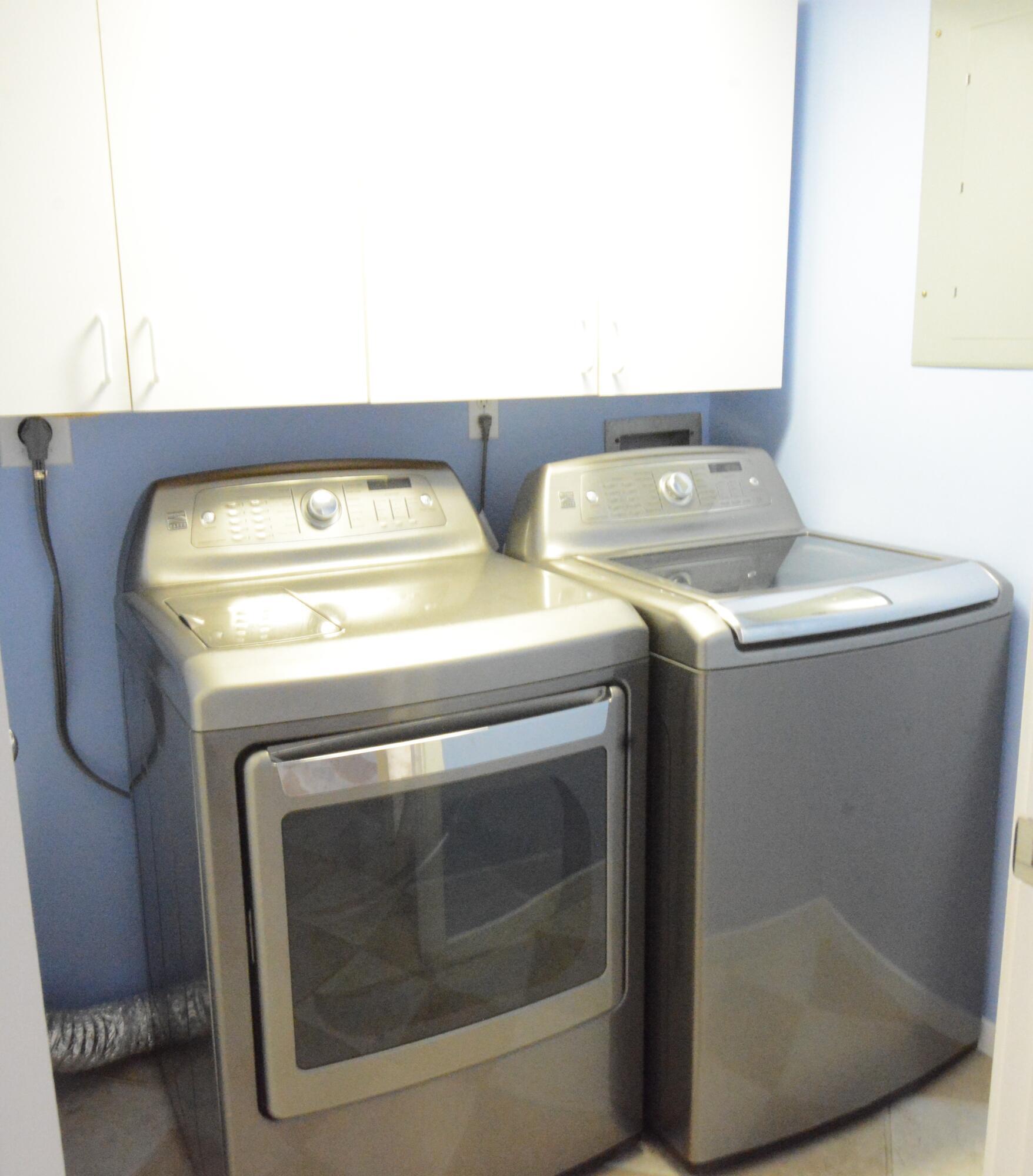 BAHAMA CONDO - Residential