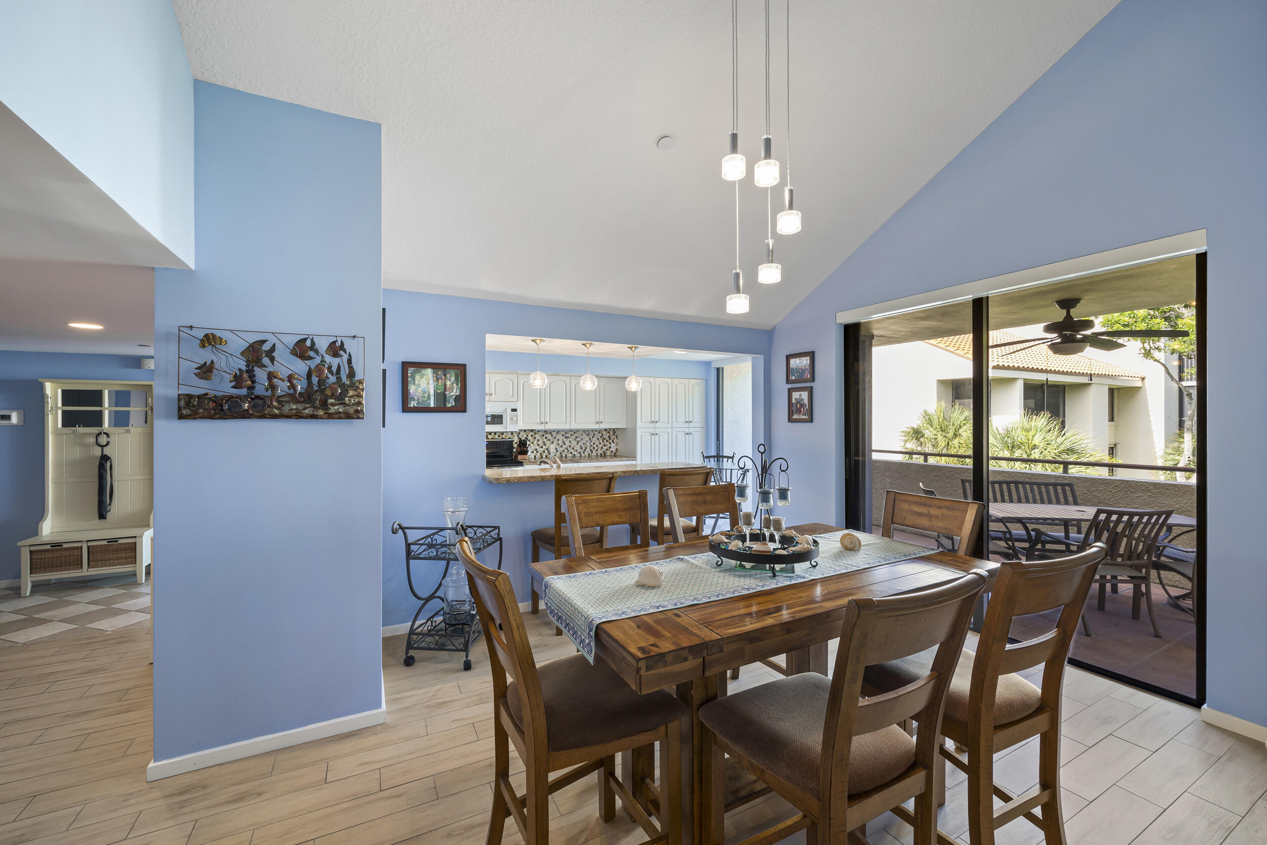 BAHAMA CONDO - Residential