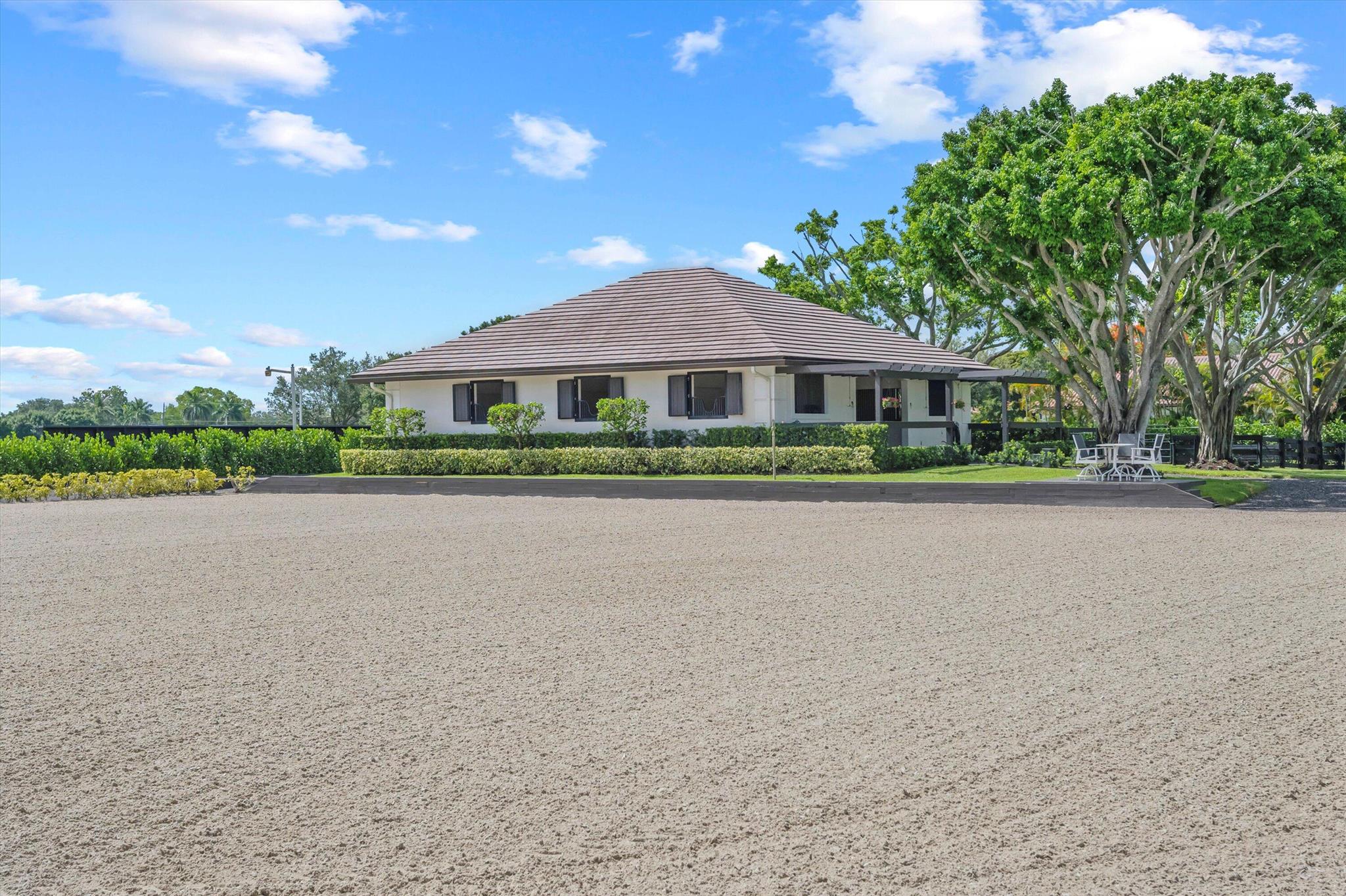 PADDOCK PARK 2 OF WELLINGTON - Residential