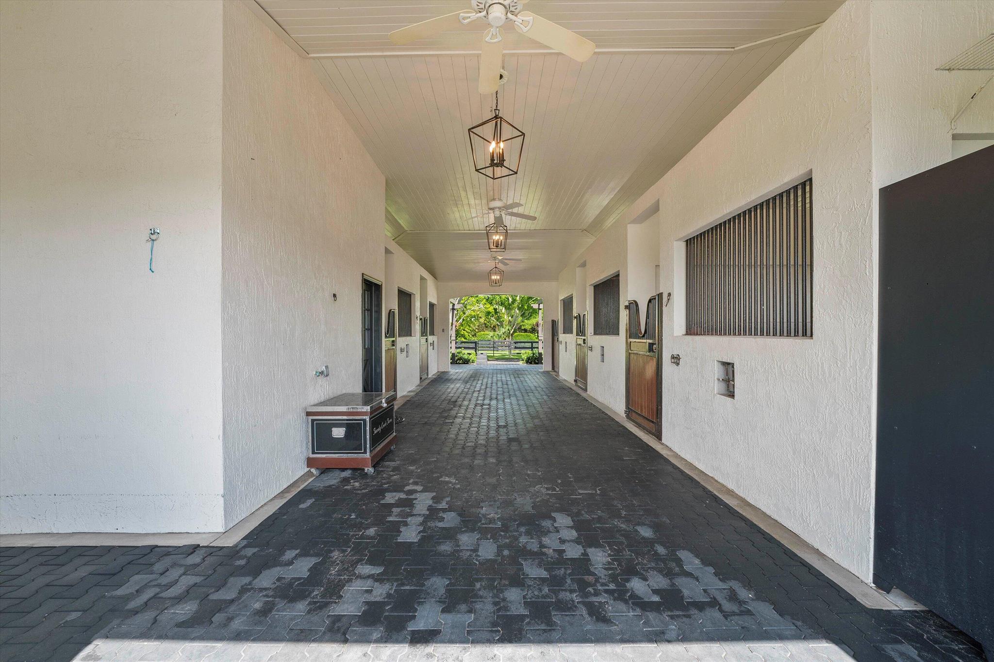 PADDOCK PARK 2 OF WELLINGTON - Residential