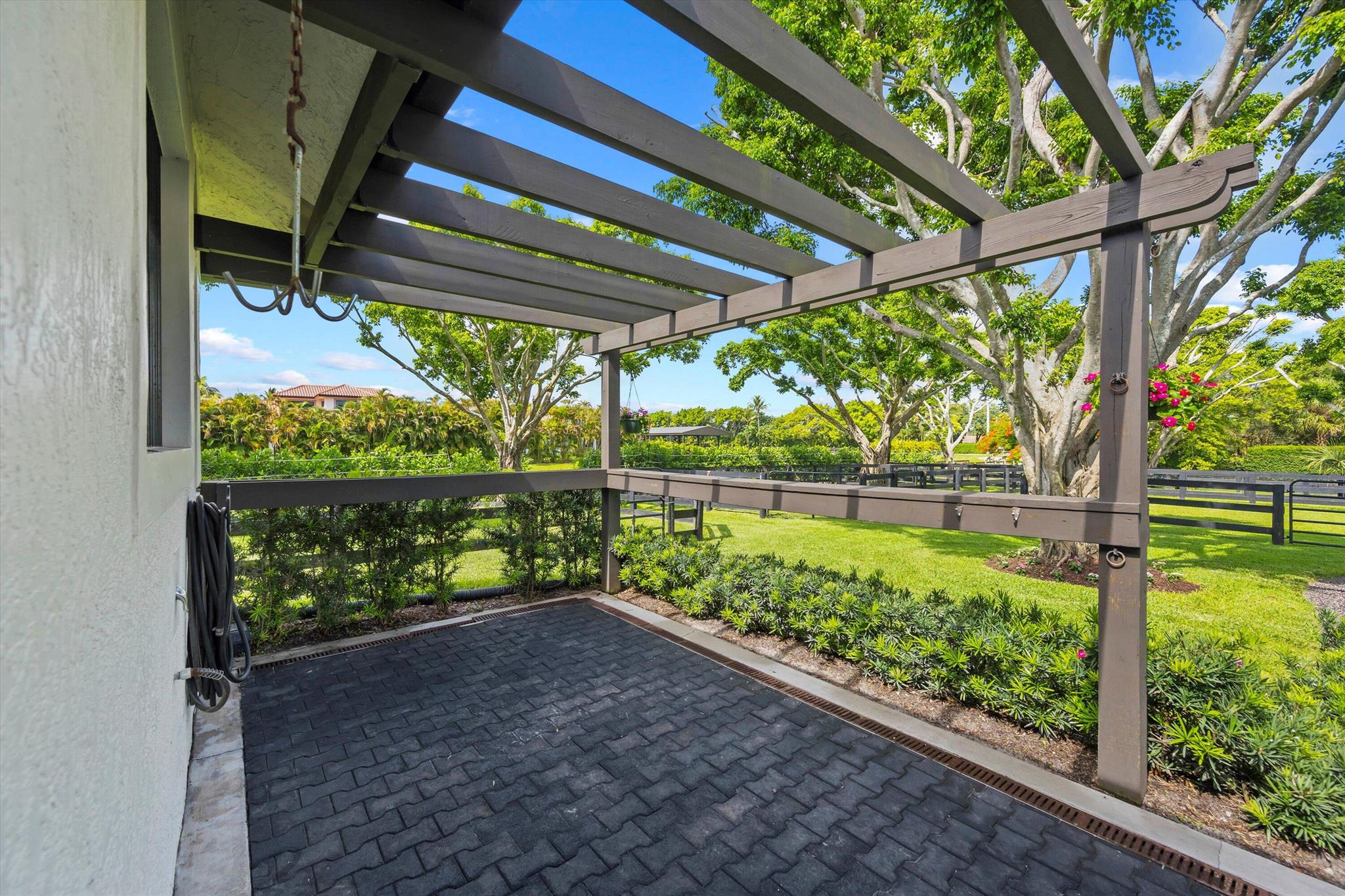 PADDOCK PARK 2 OF WELLINGTON - Residential