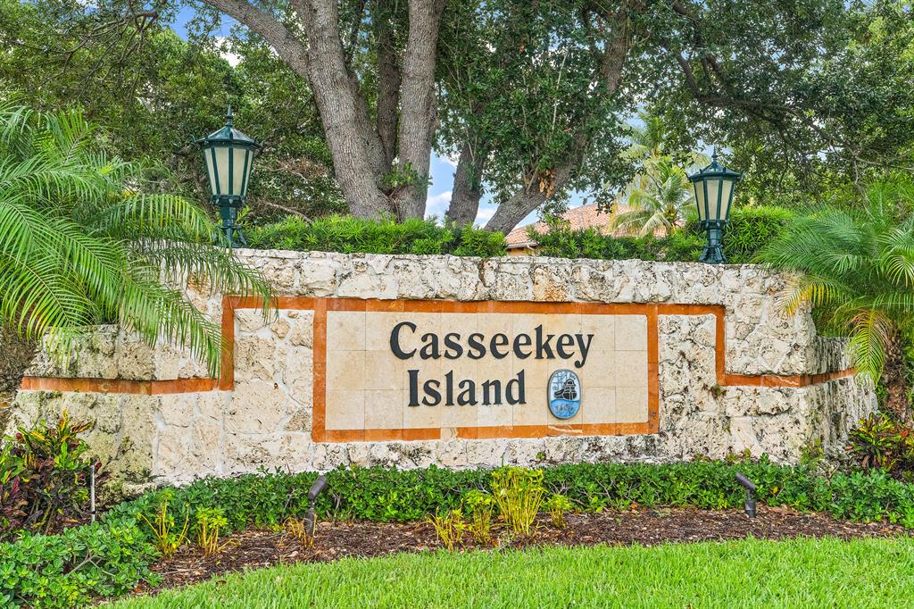 Casseekey Island At Jonathans Landing - Residential