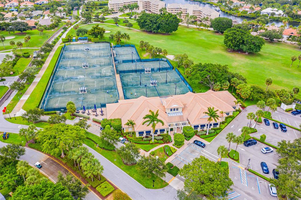 Casseekey Island At Jonathans Landing - Residential