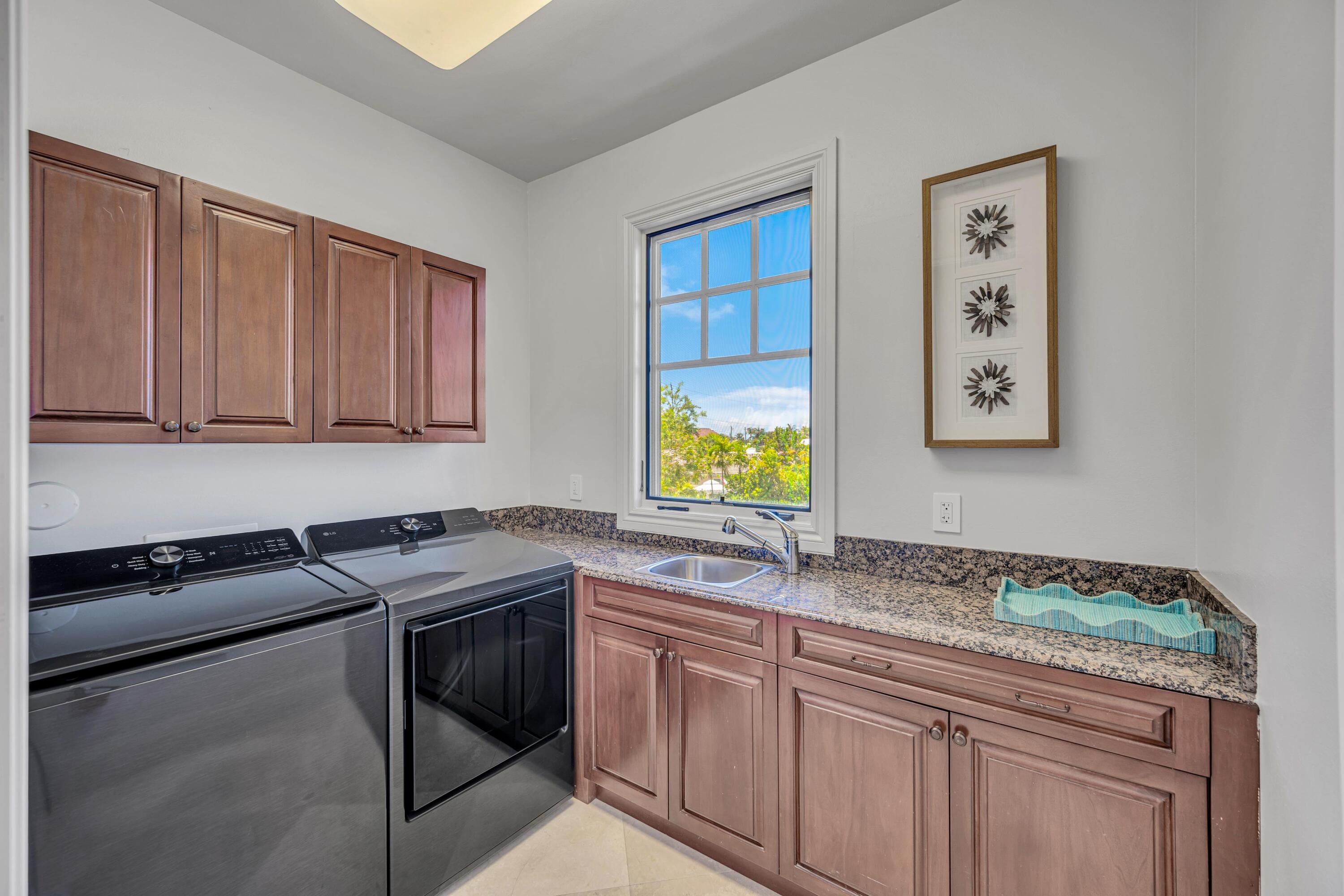 HARBOUR HEIGHTS ADD - Residential