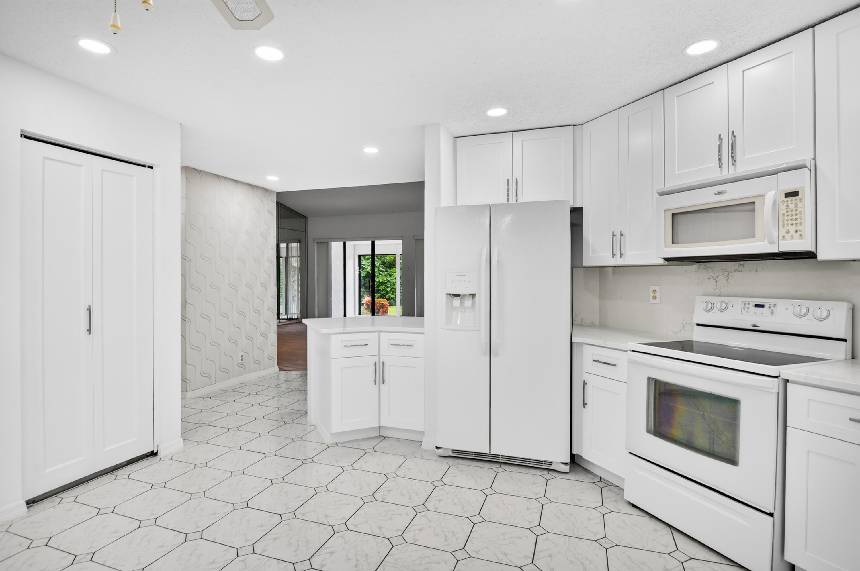 WATERBERRY SEC 4 - Residential