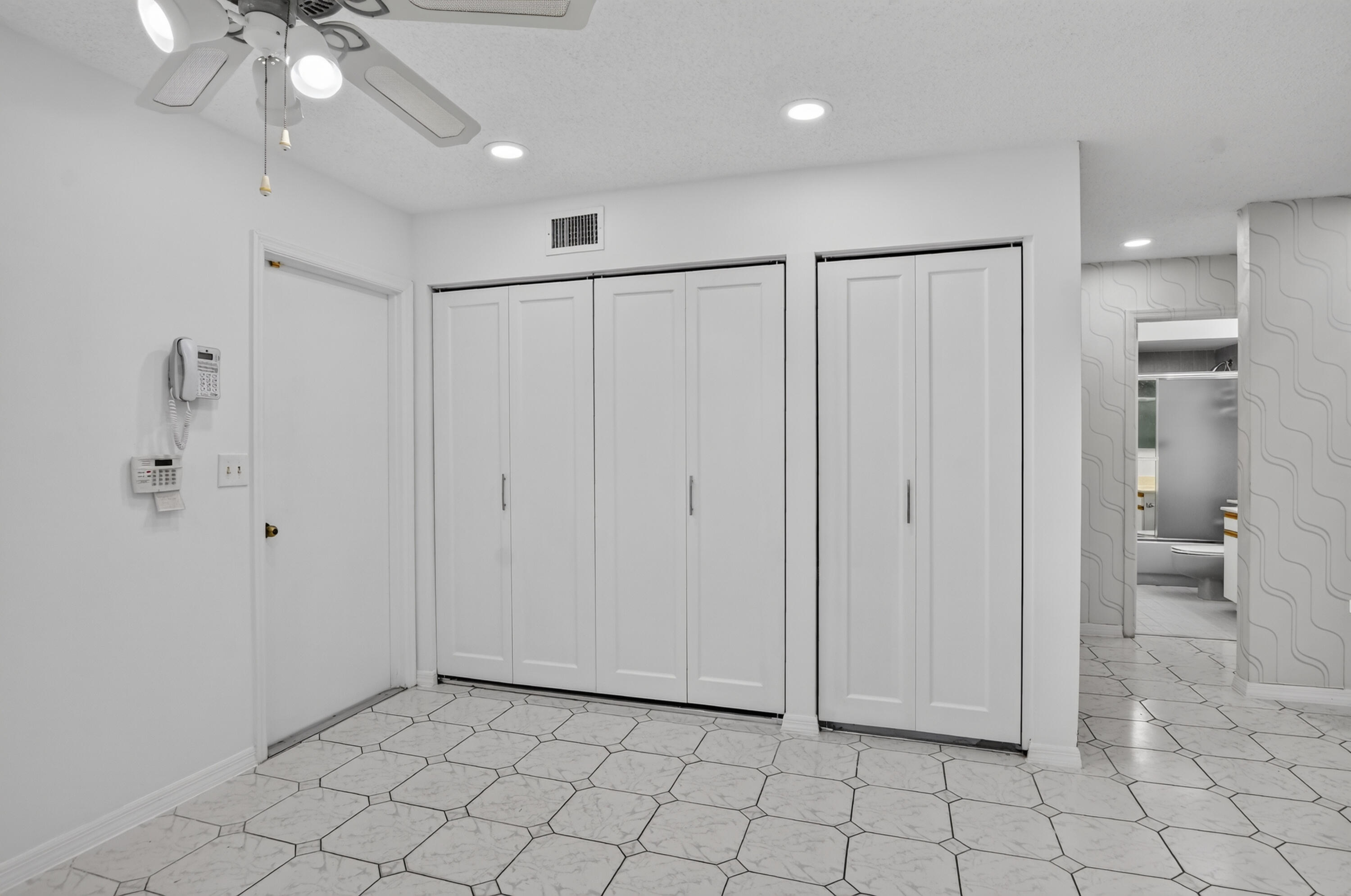 WATERBERRY SEC 4 - Residential