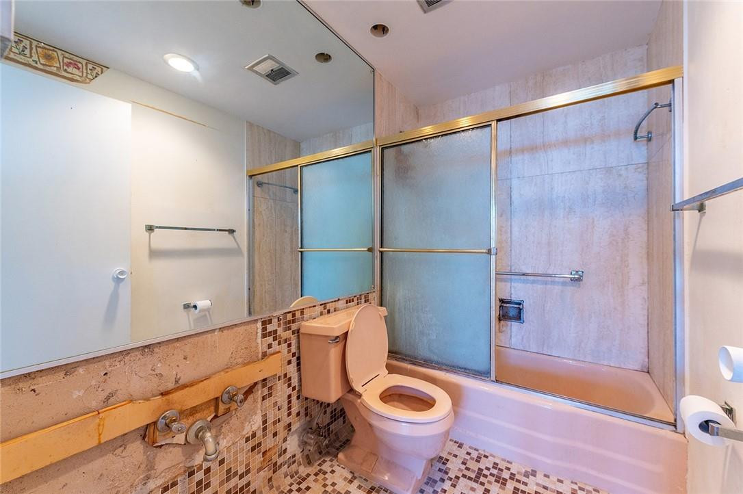 Coral Ridge Towers North - Residential