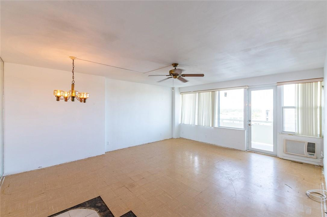 Coral Ridge Towers North - Residential