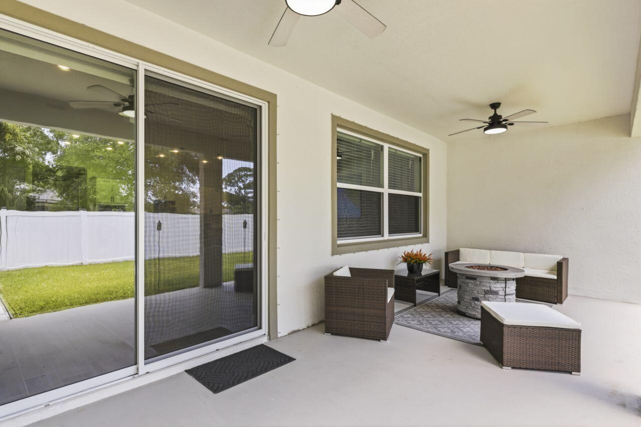 PORT ST LUCIE SECTION 13 - Residential