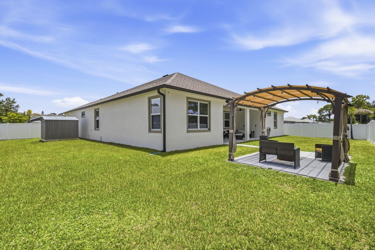 PORT ST LUCIE SECTION 13 - Residential
