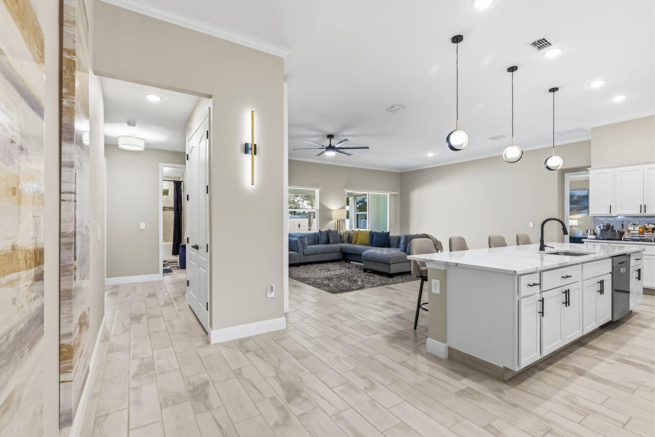 PORT ST LUCIE SECTION 13 - Residential