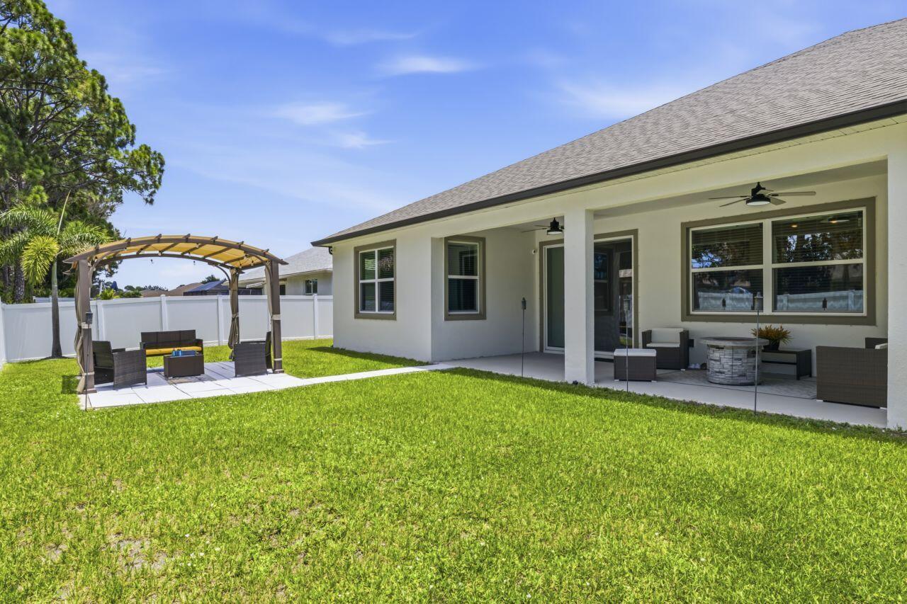PORT ST LUCIE SECTION 13 - Residential