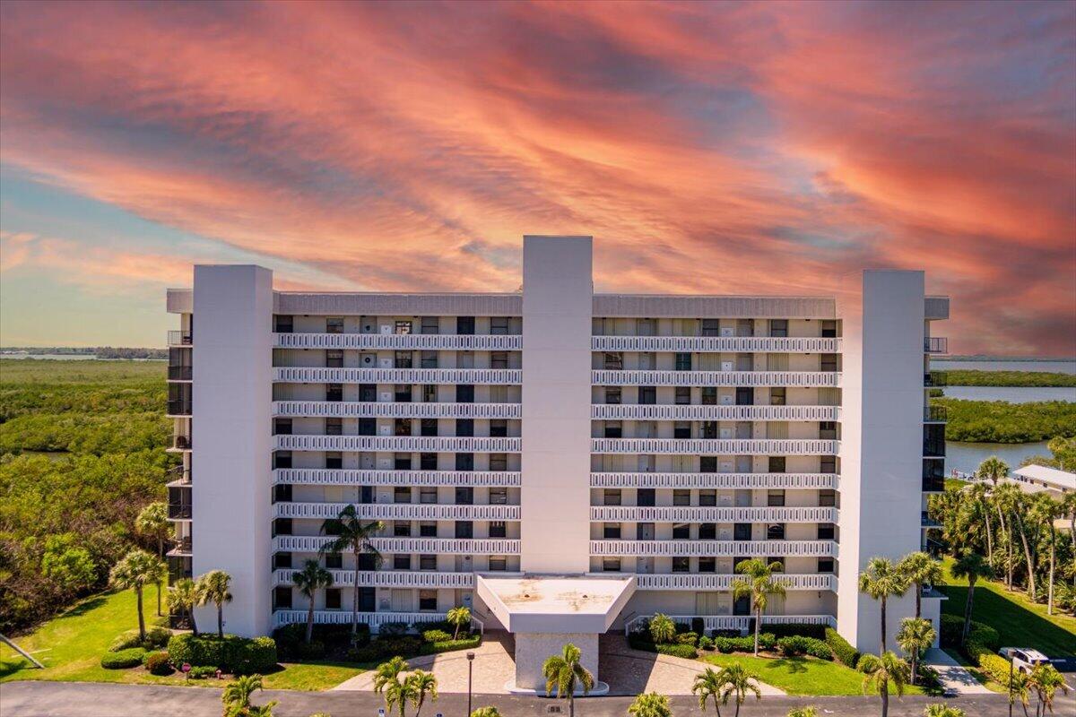 BRYN MAWR OCEAN TOWERS, A CONDOMINIUM - Residential