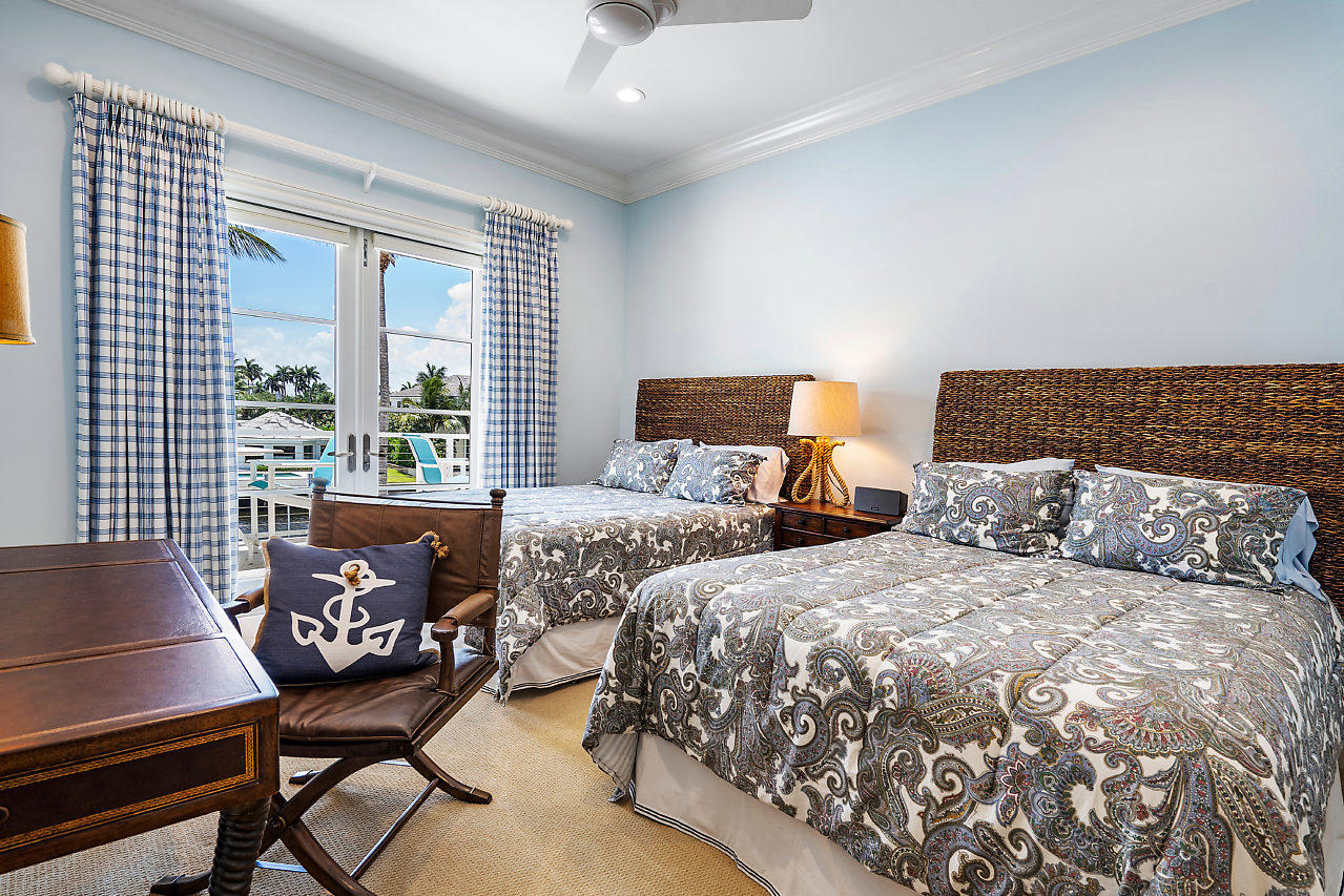 DELRAY ISLE - Residential