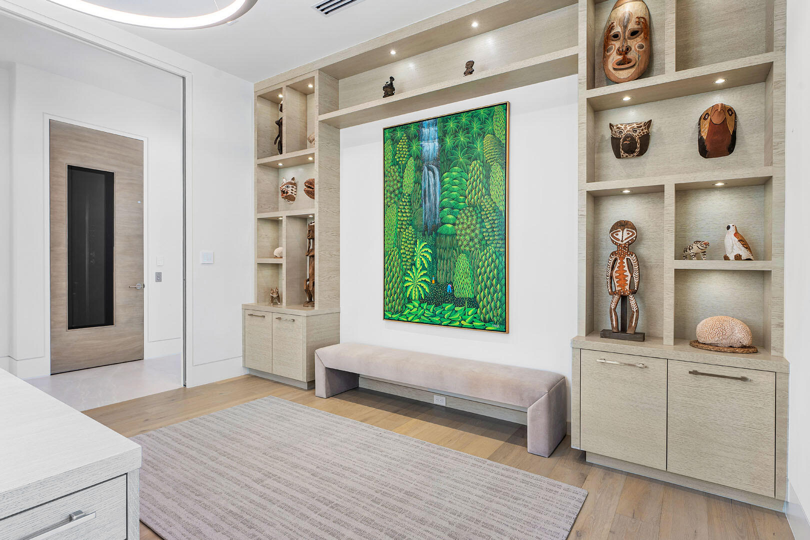 ROYAL PALM YACHT & COUNTRY CLUB - Residential