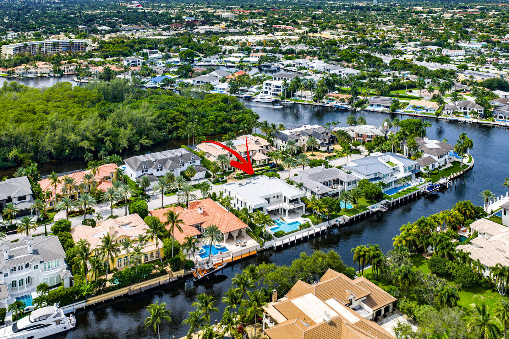 ROYAL PALM YACHT & COUNTRY CLUB - Residential
