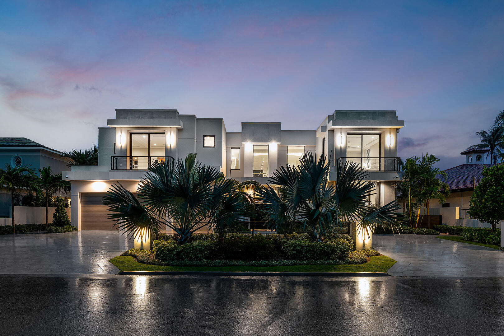 ROYAL PALM YACHT & COUNTRY CLUB - Residential