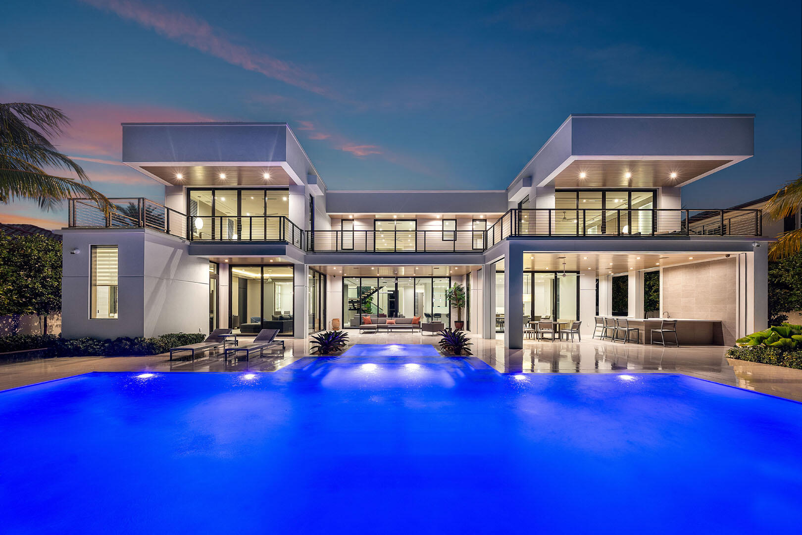 ROYAL PALM YACHT & COUNTRY CLUB - Residential