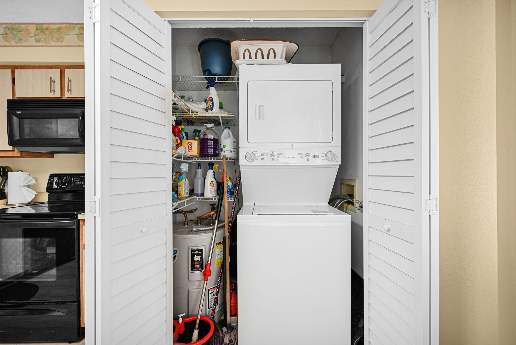 PALM LAKES CONDO - Residential