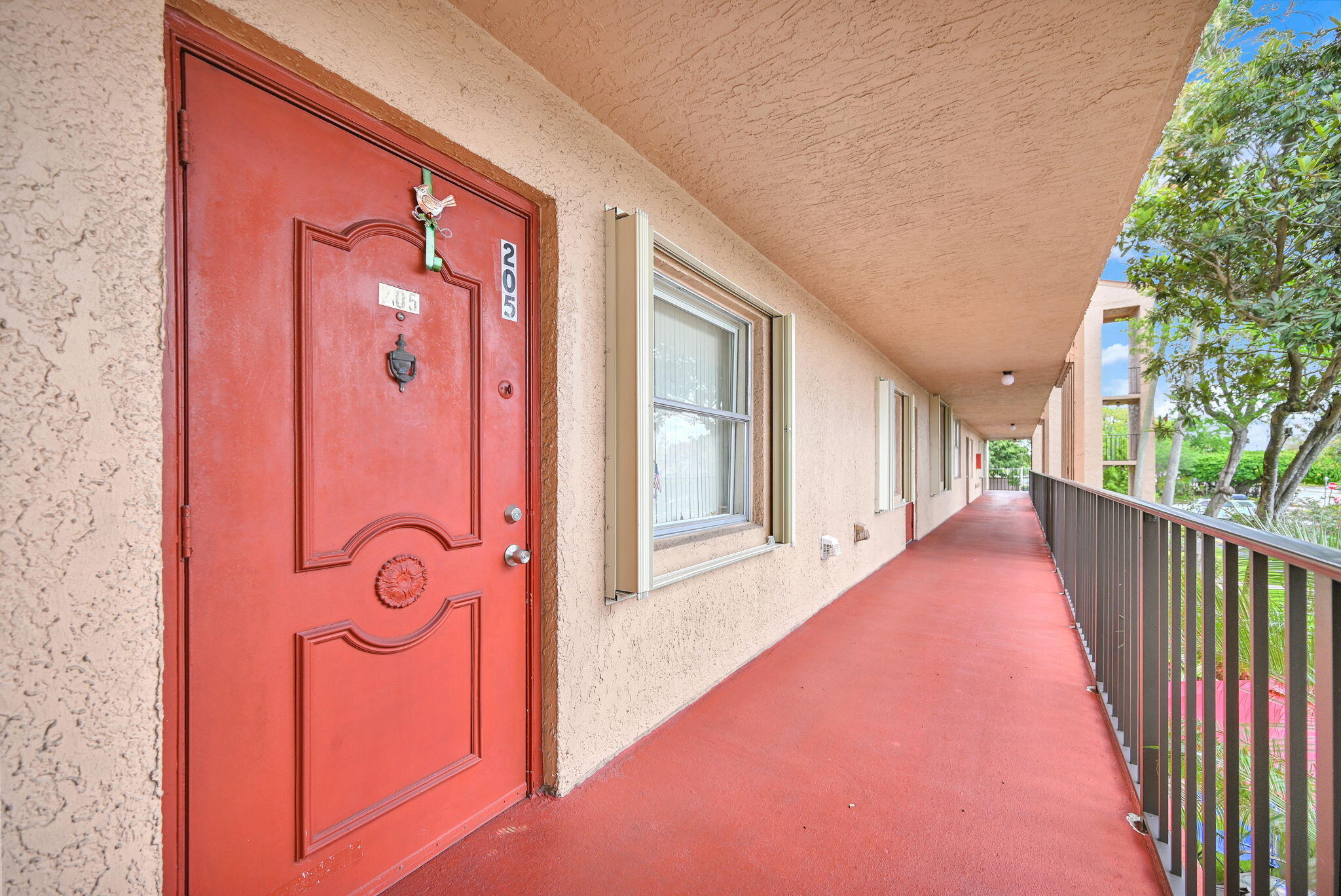 PALM LAKES CONDO - Residential