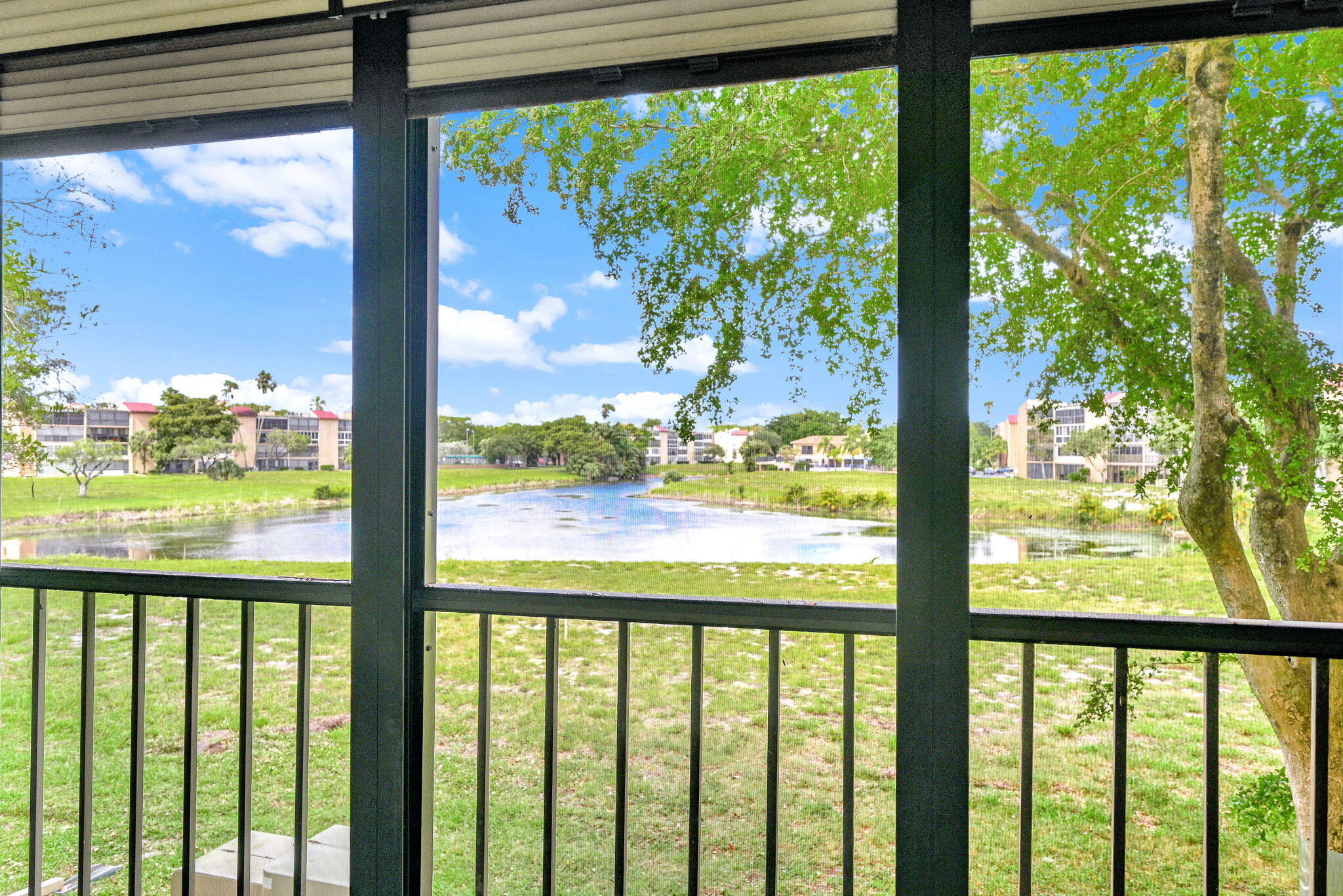 PALM LAKES CONDO - Residential