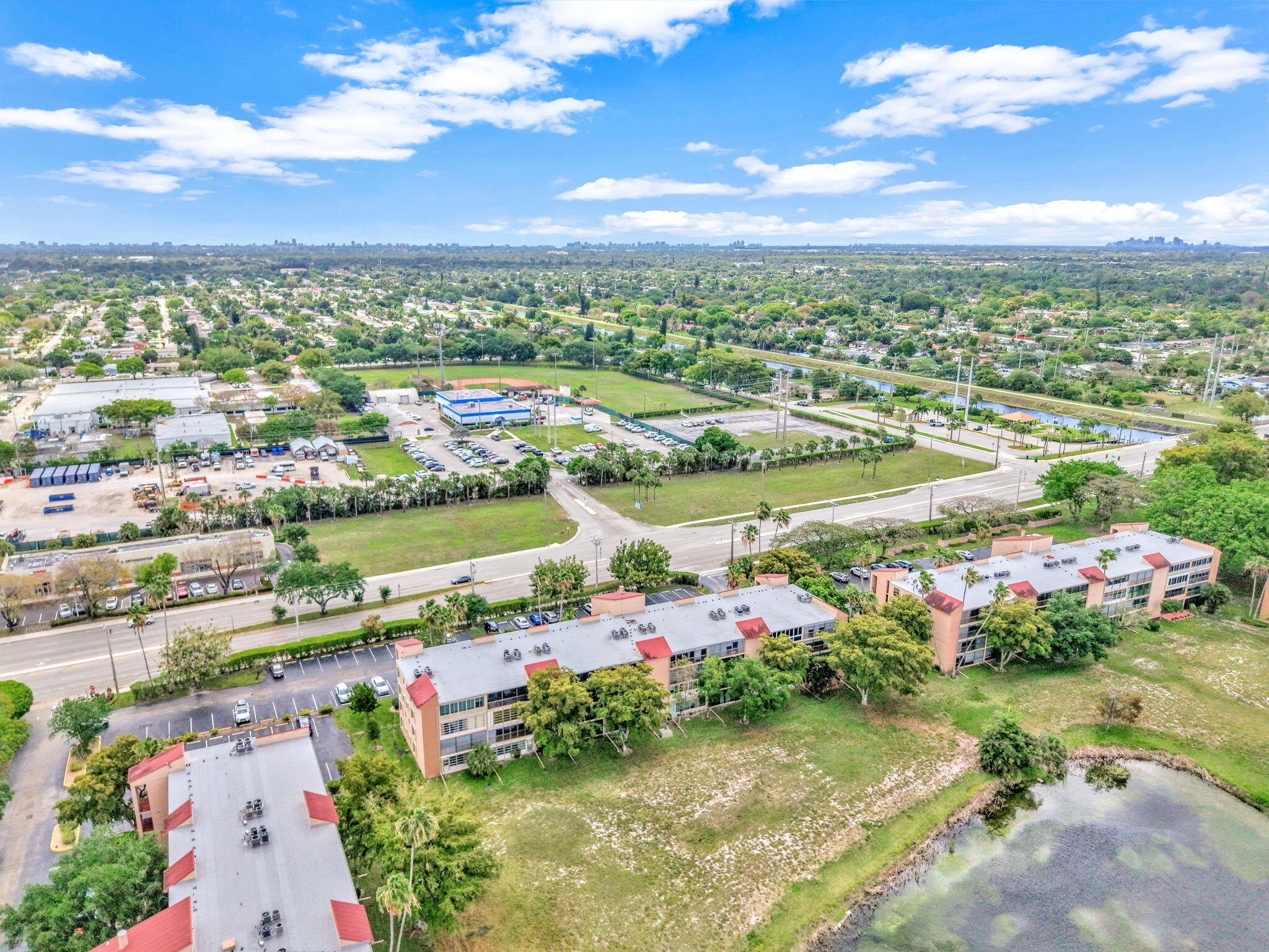 PALM LAKES CONDO - Residential