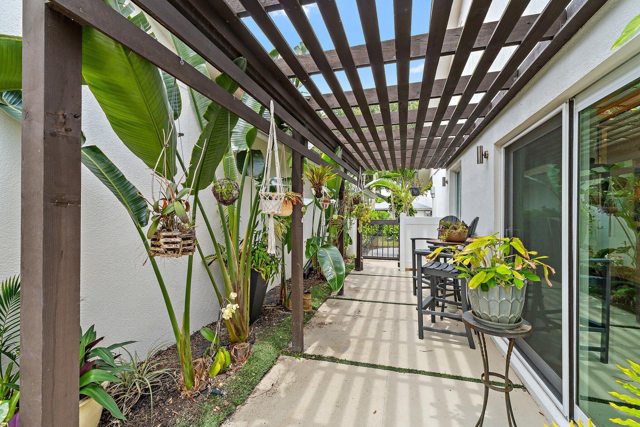 RIDGE AT THE BLUFFS - Residential