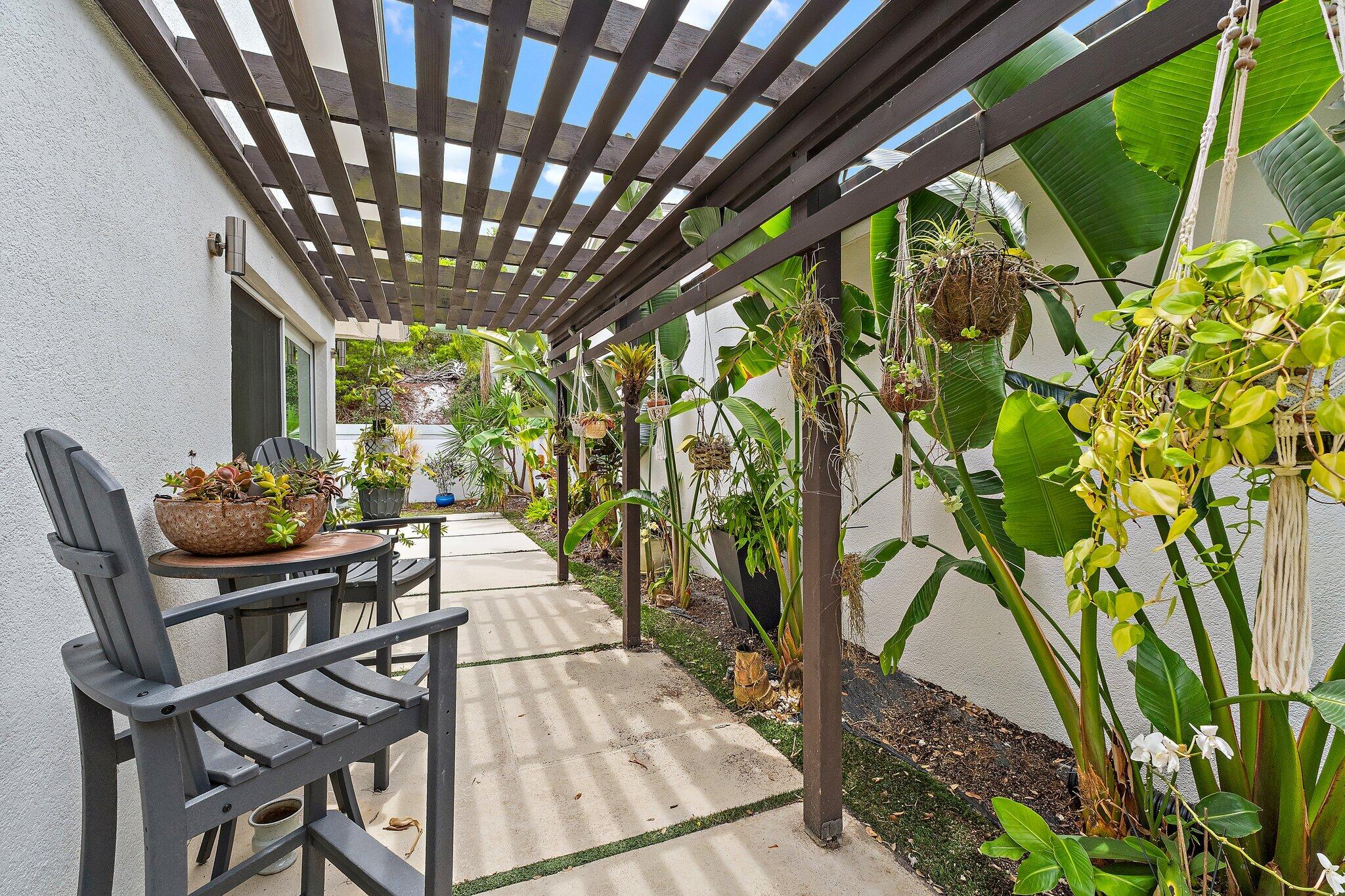 RIDGE AT THE BLUFFS - Residential
