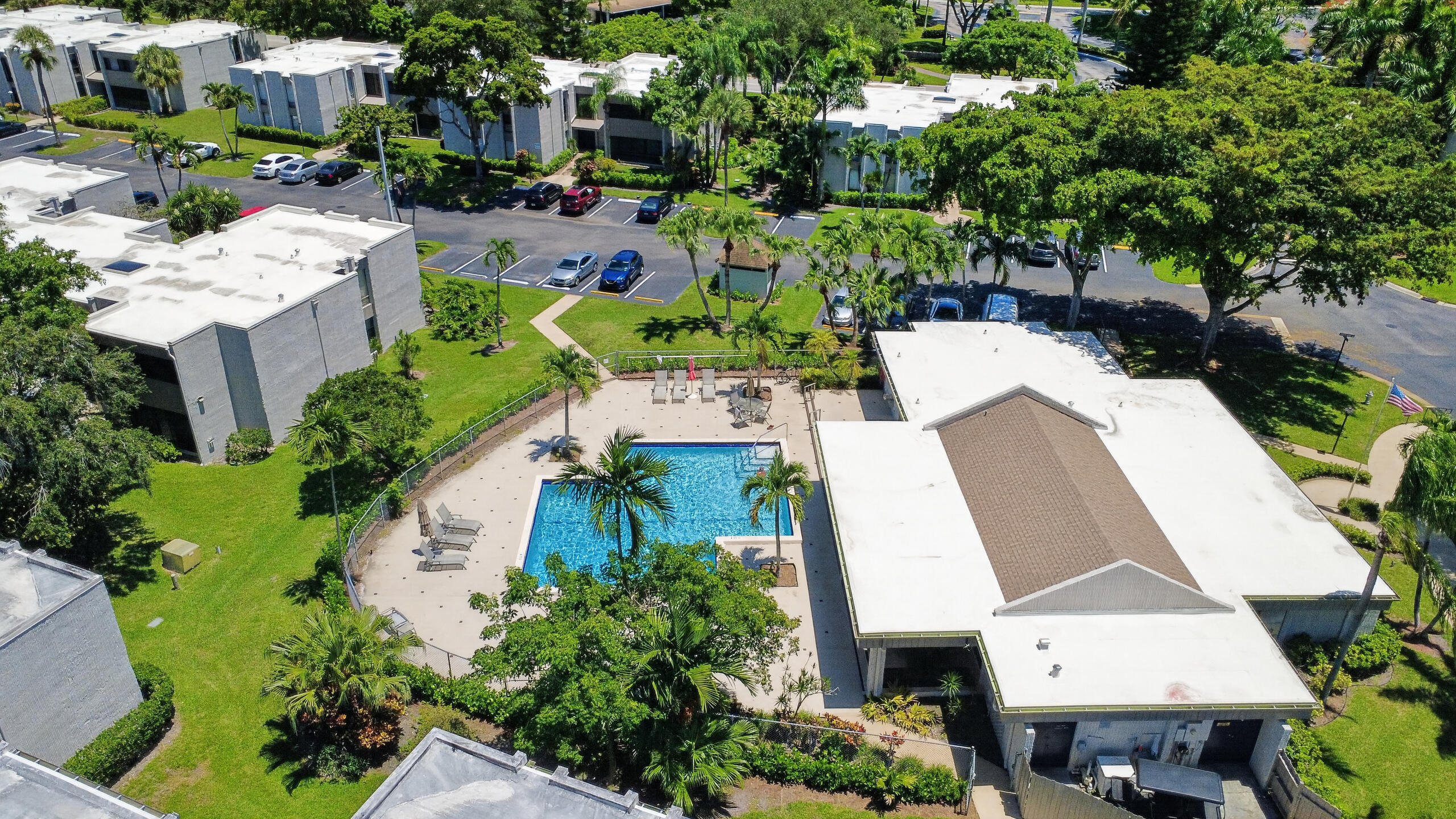WOODHAVEN CONDO - Residential