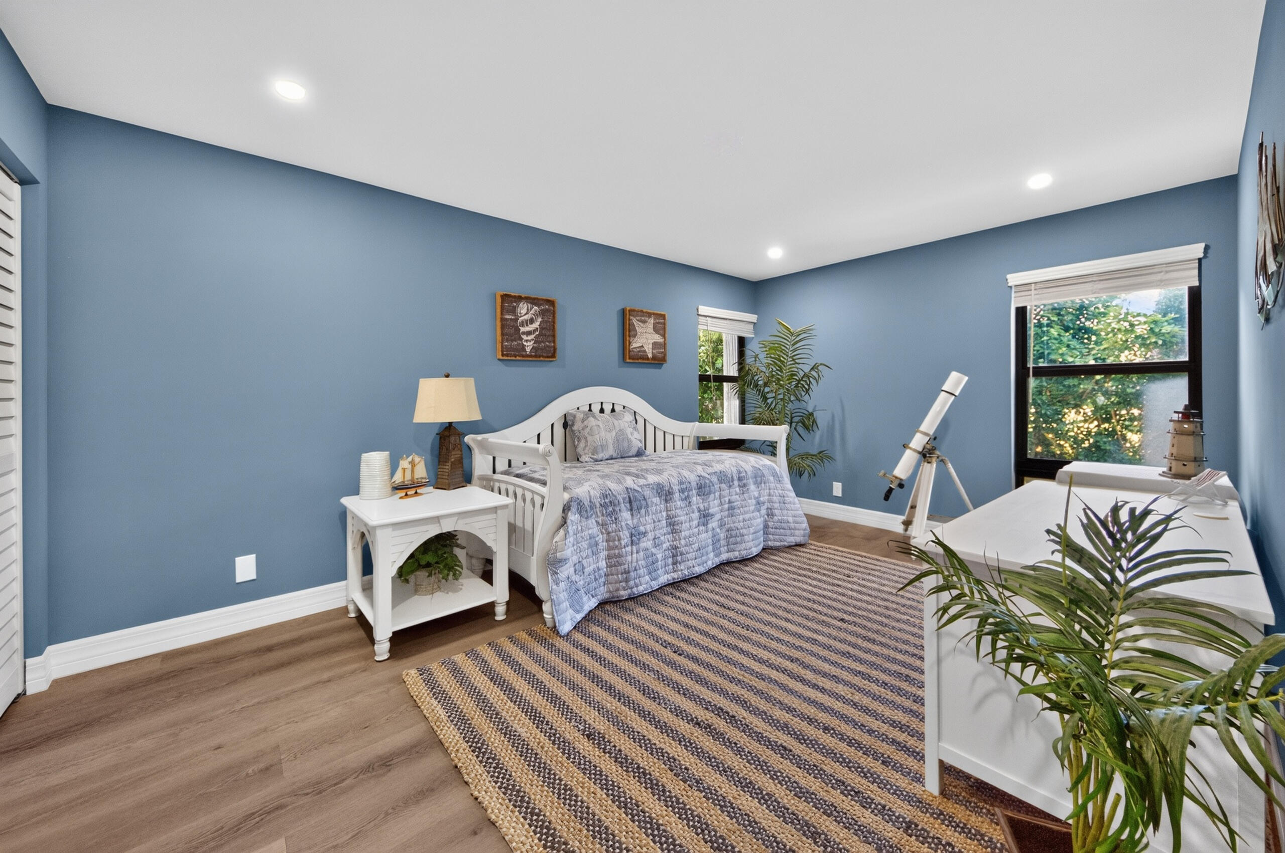 WOODHAVEN CONDO - Residential