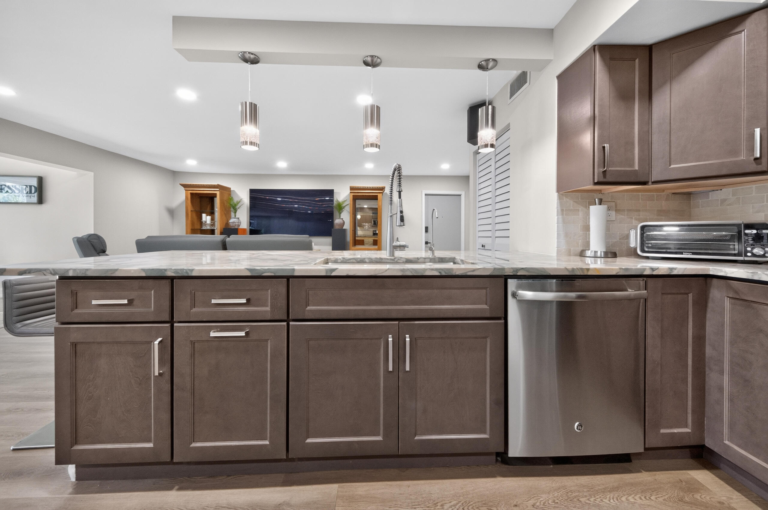 WOODHAVEN CONDO - Residential