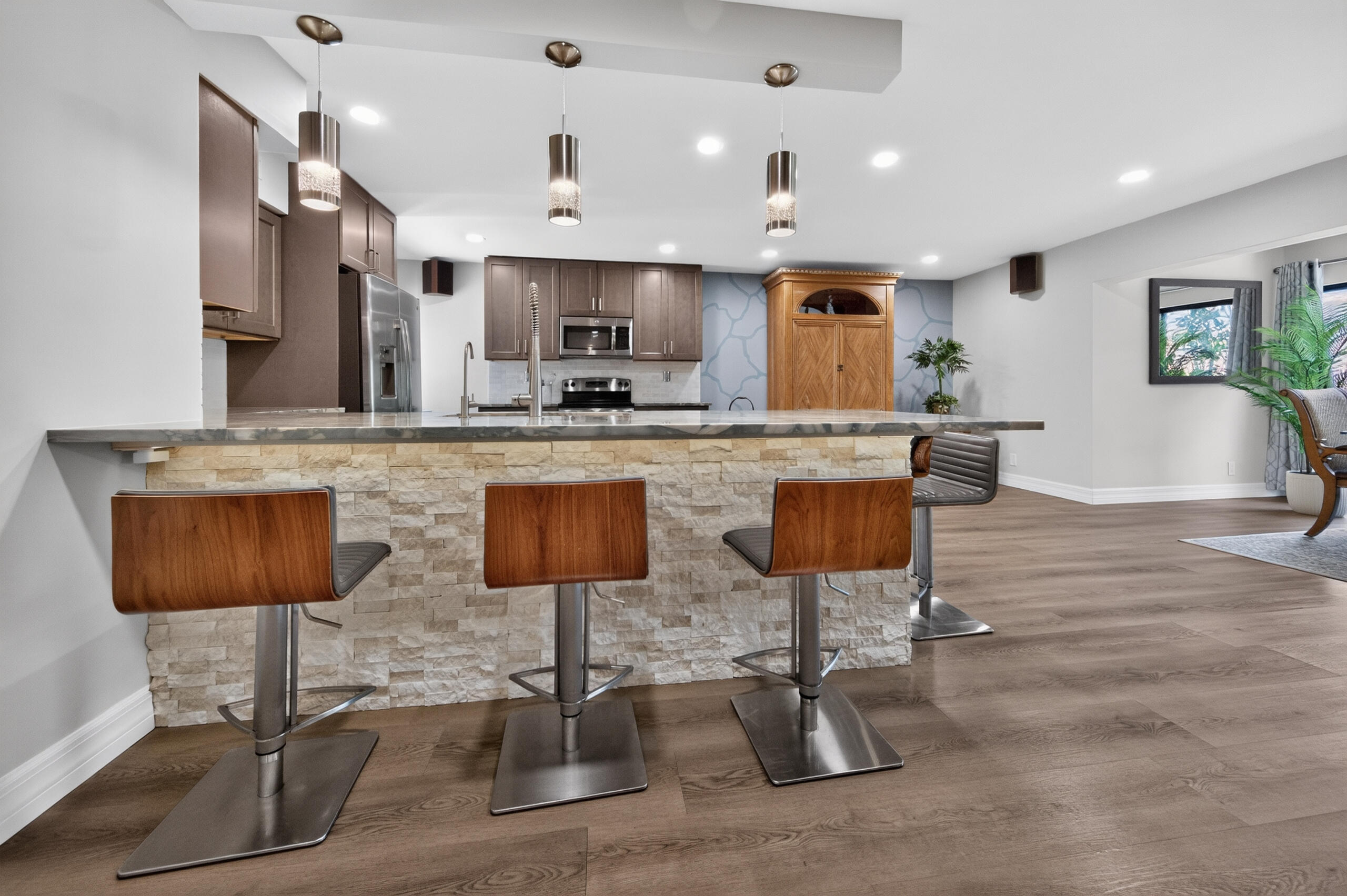 WOODHAVEN CONDO - Residential